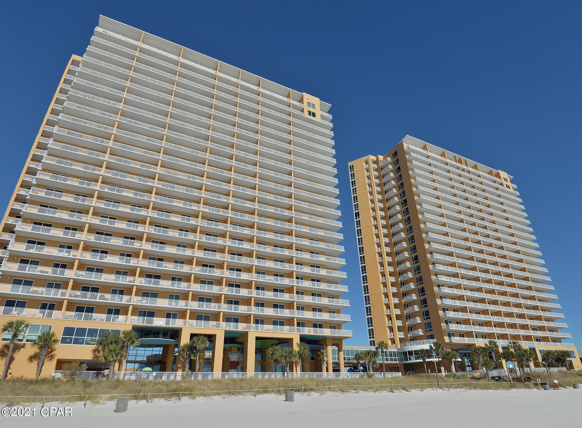 Splash Condo - Residential