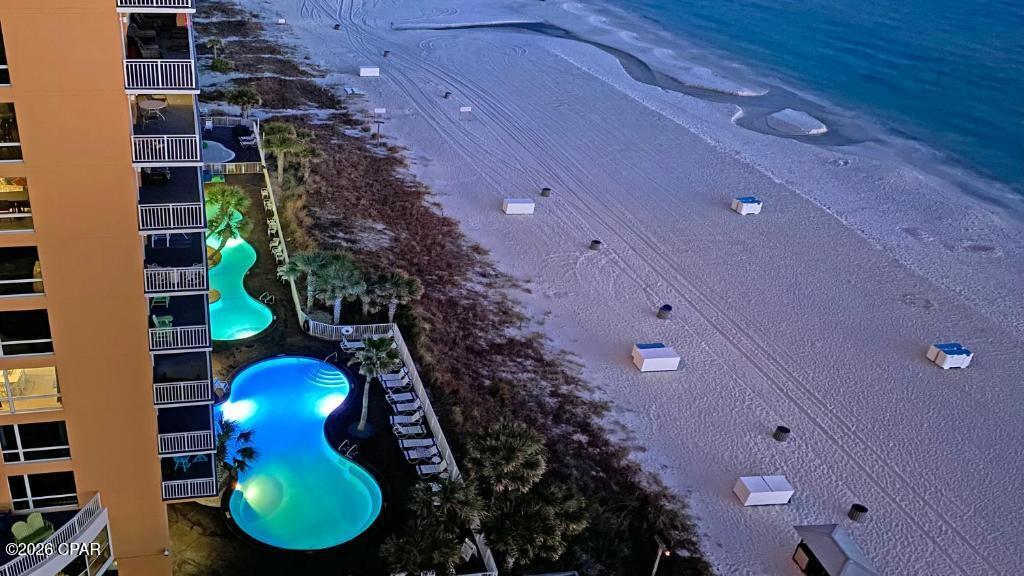 Splash Condo - Residential