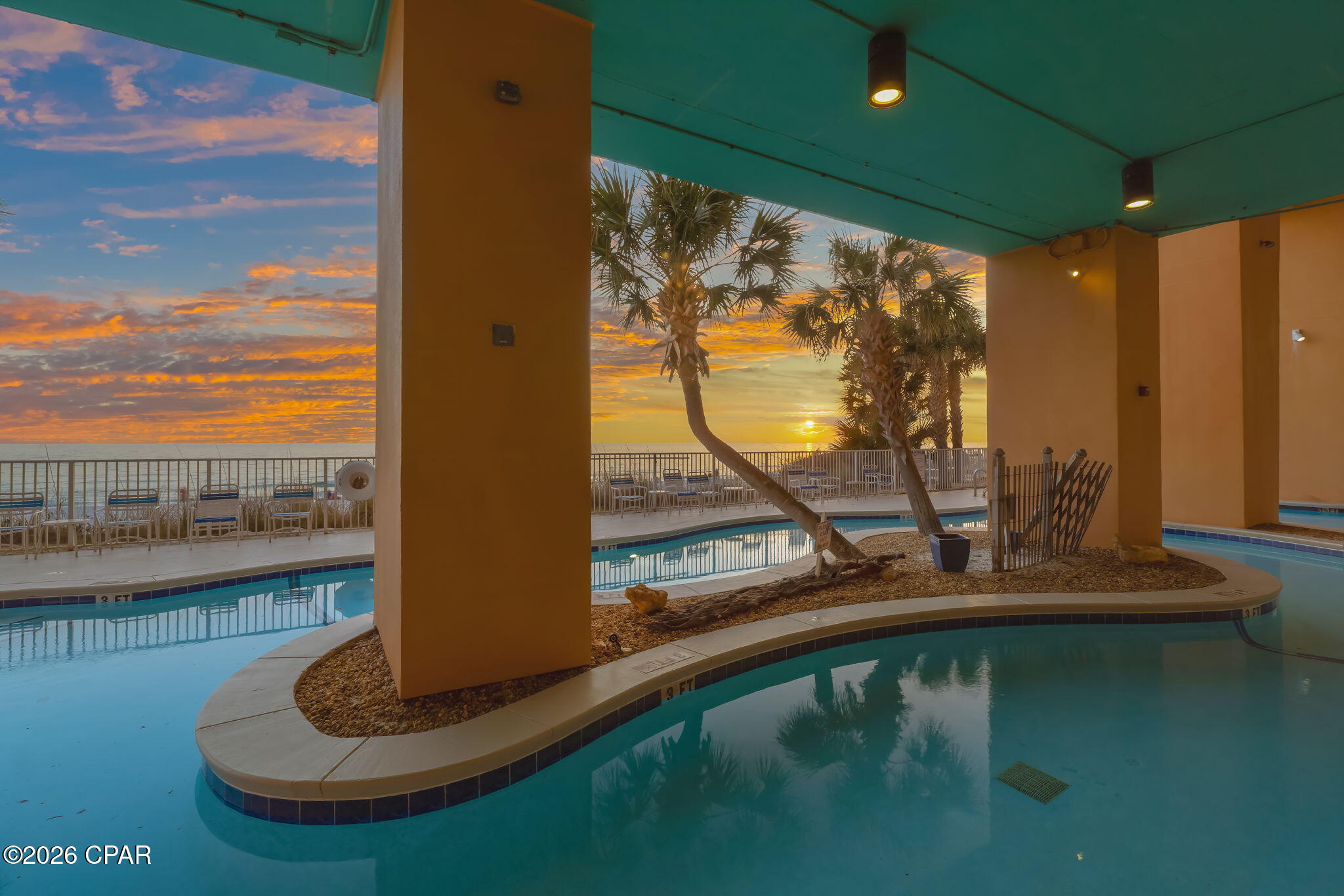 Splash Condo - Residential
