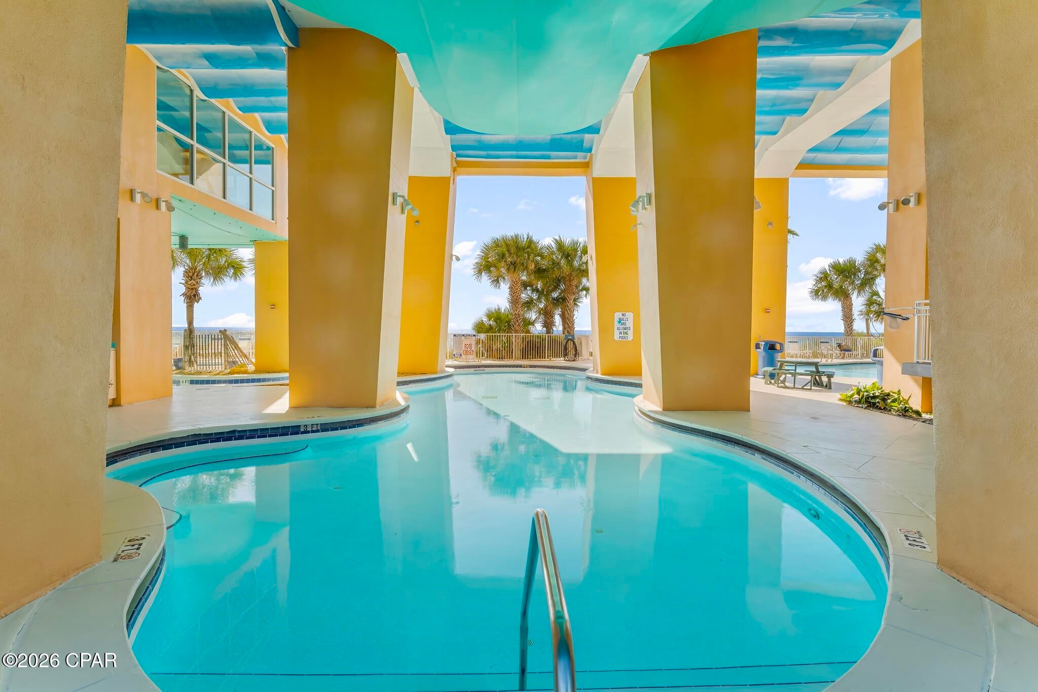 Splash Condo - Residential