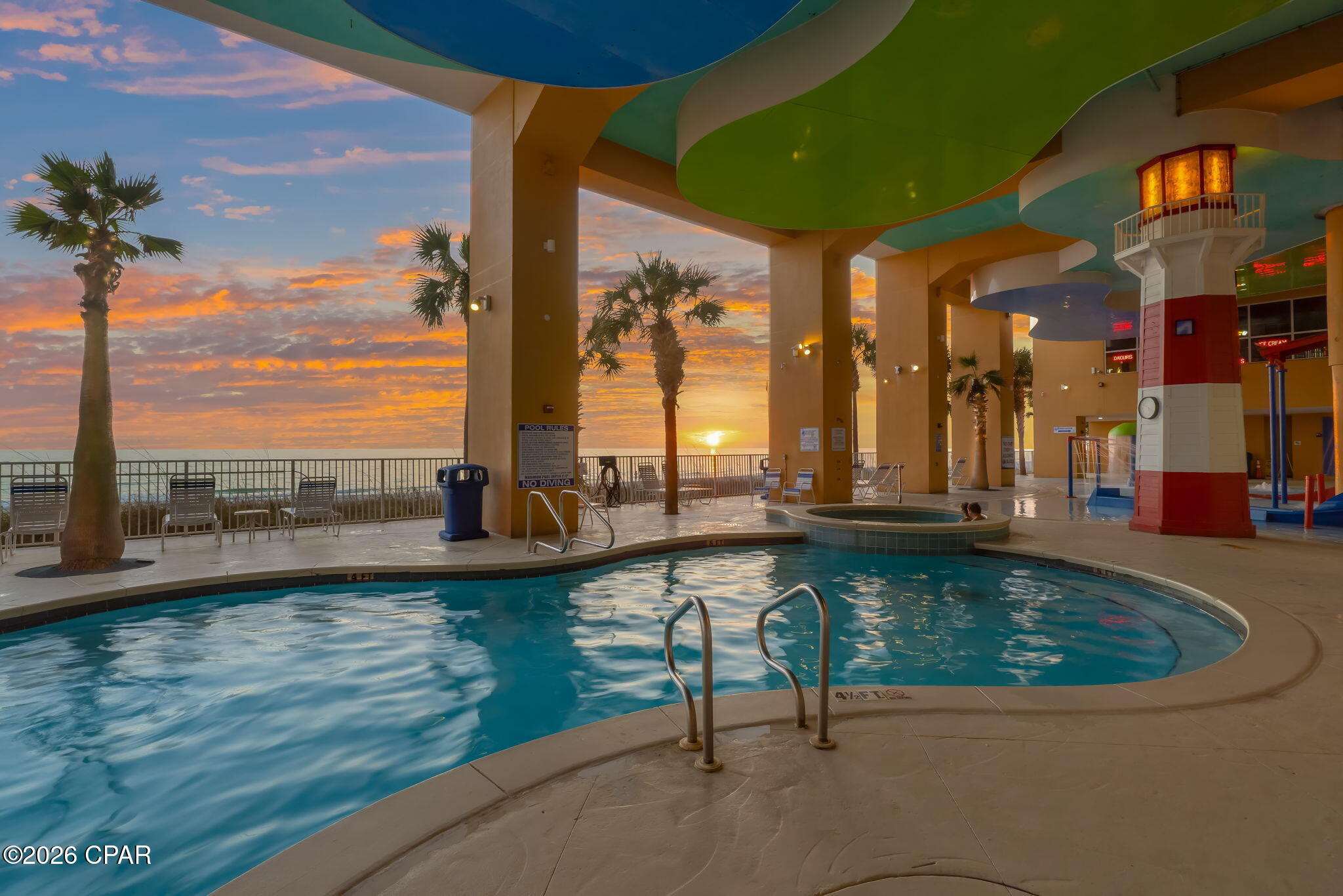 Splash Condo - Residential