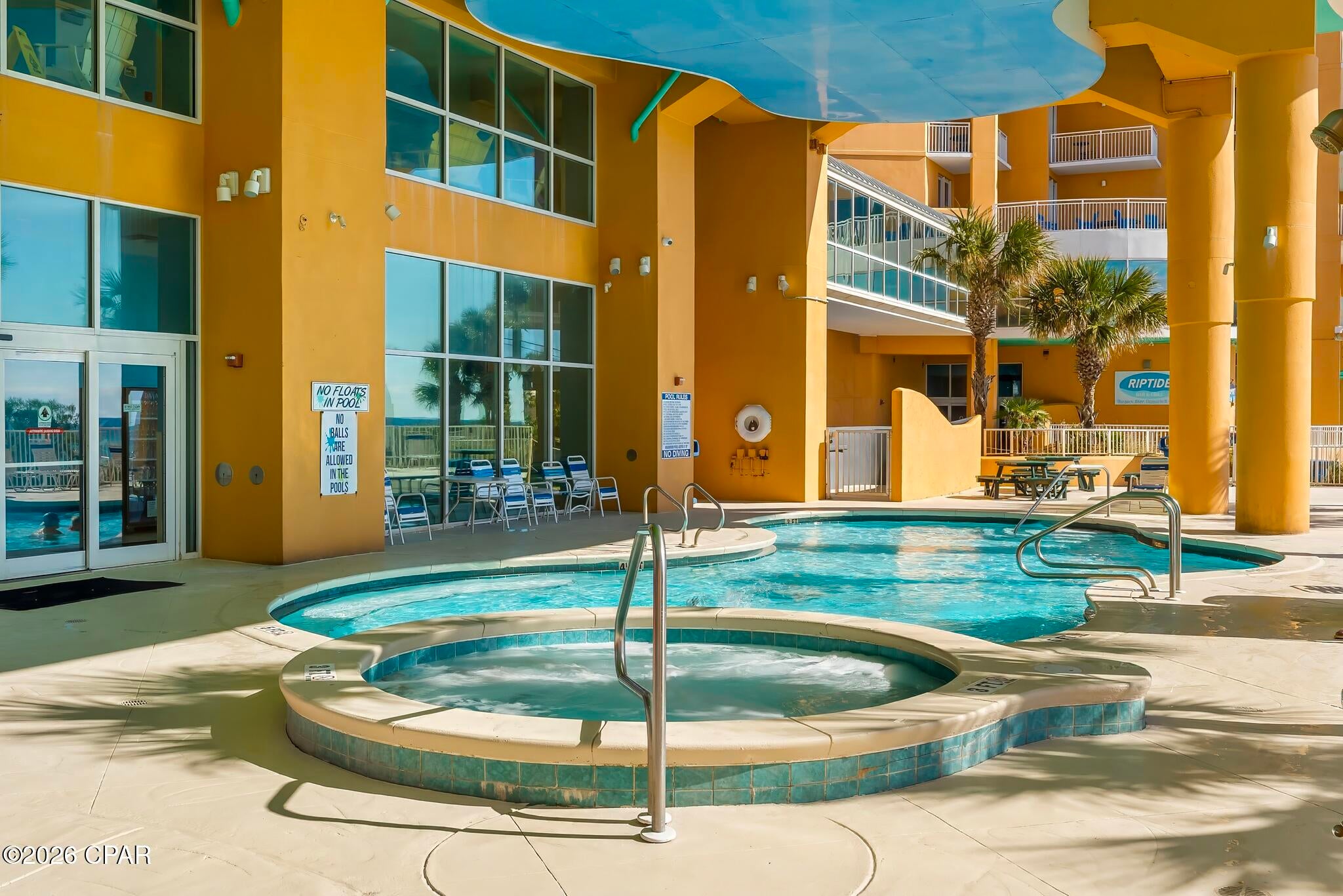 Splash Condo - Residential