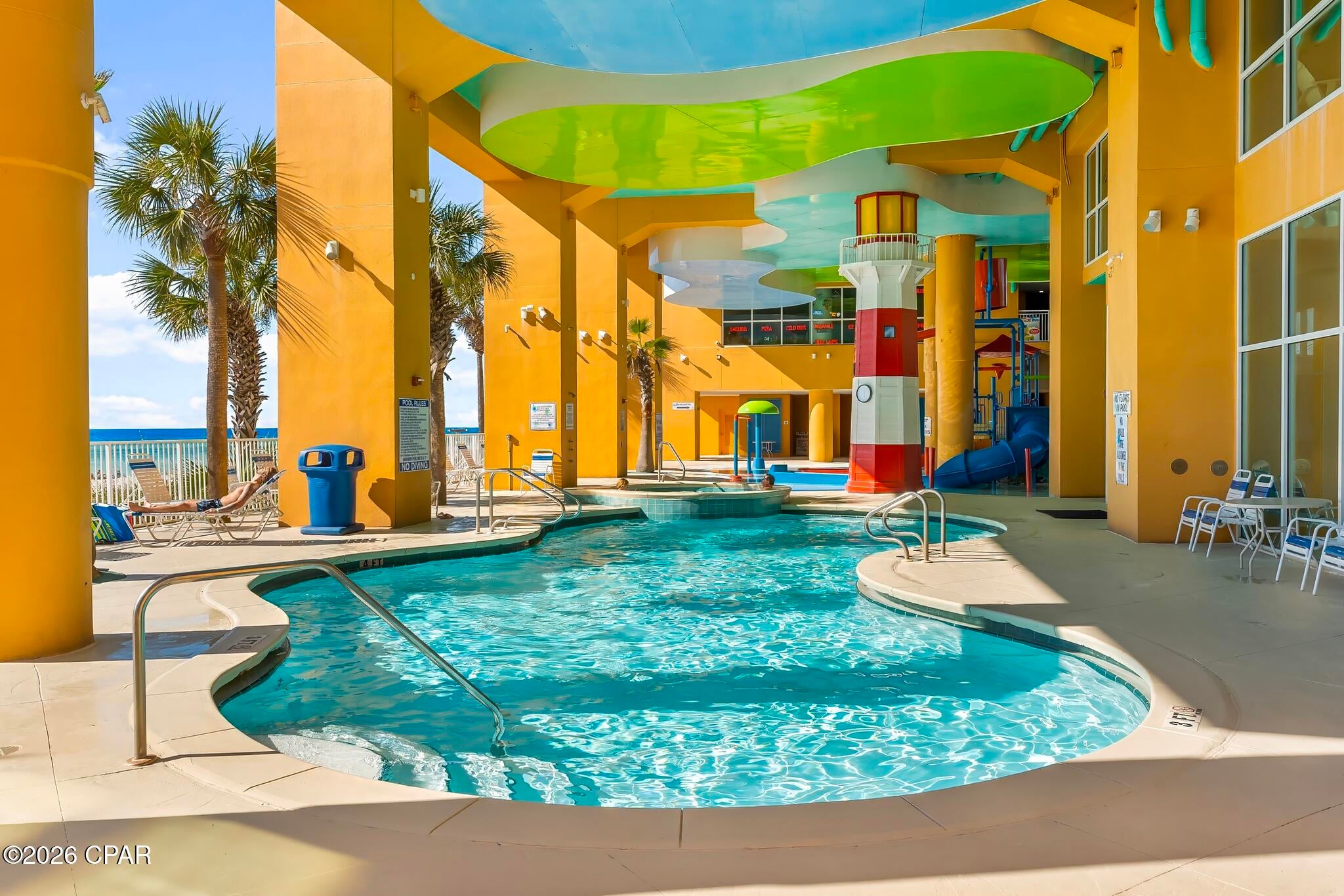 Splash Condo - Residential
