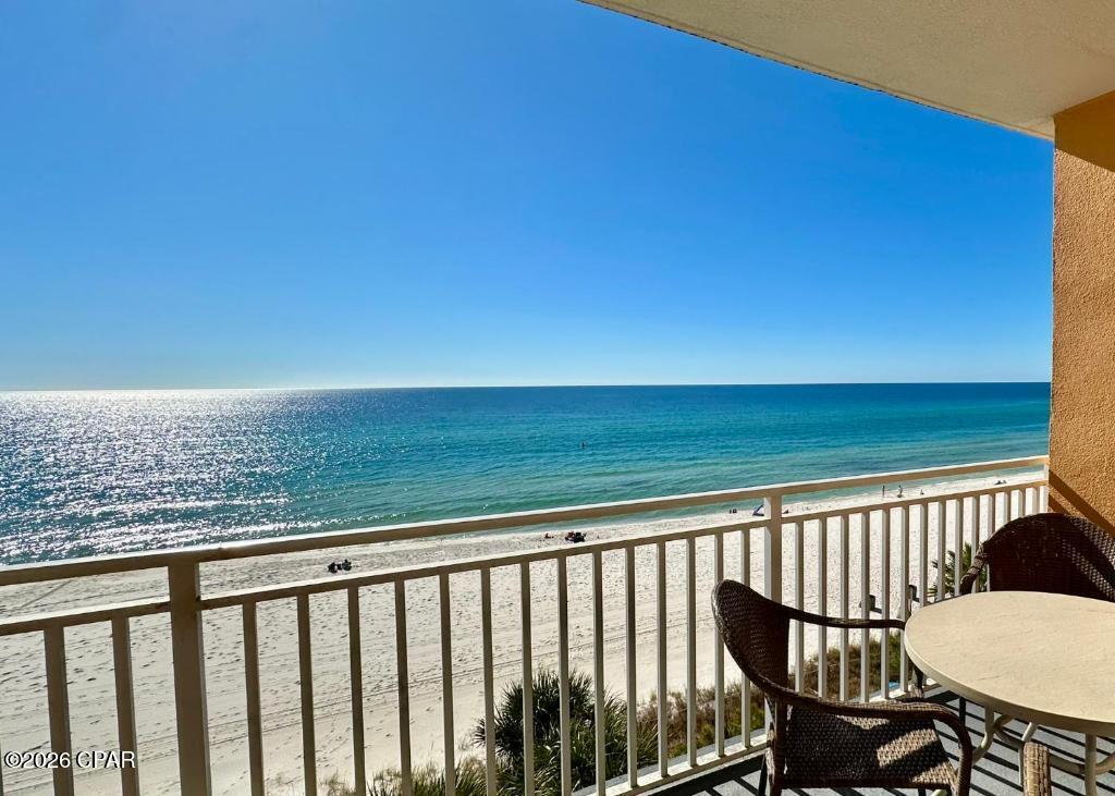 Splash Condo - Residential