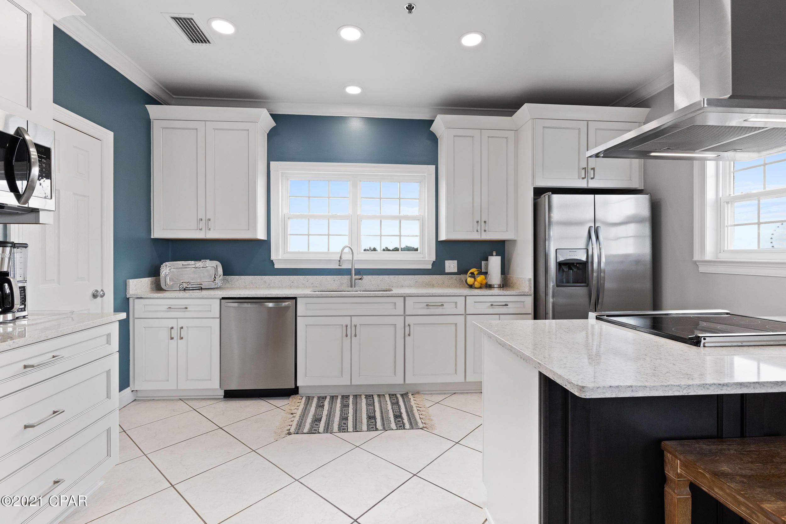 Summer Towne Cottage Condo Ph II - Residential