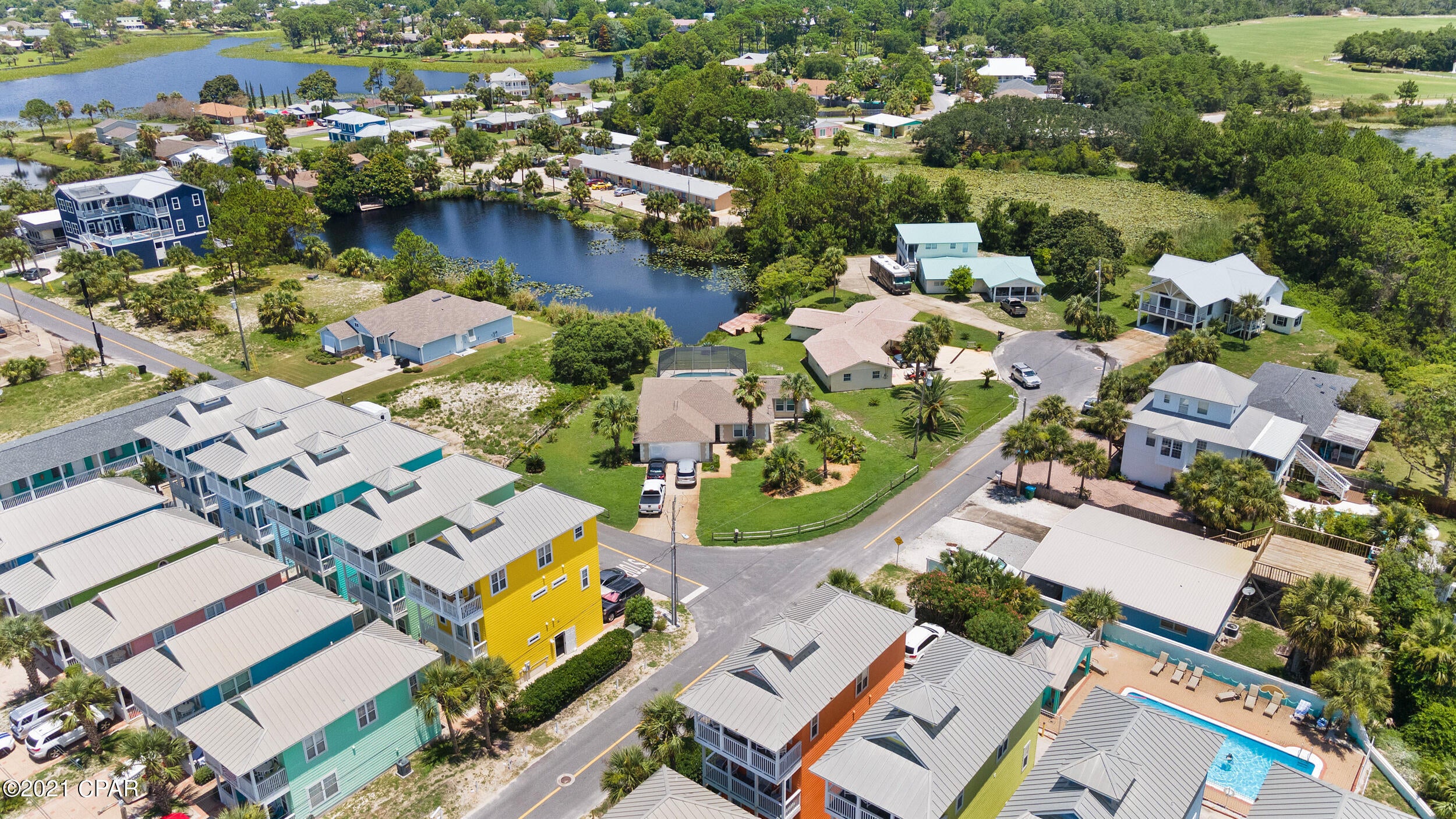 Summer Towne Cottage Condo Ph II - Residential