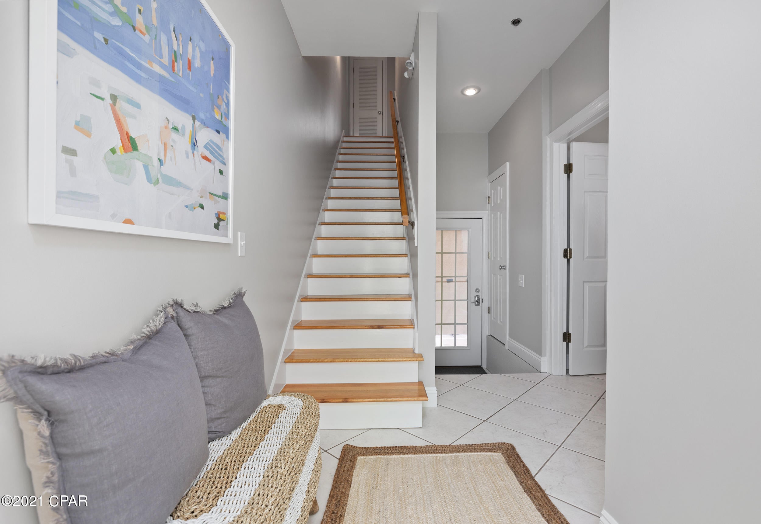 Summer Towne Cottage Condo Ph II - Residential