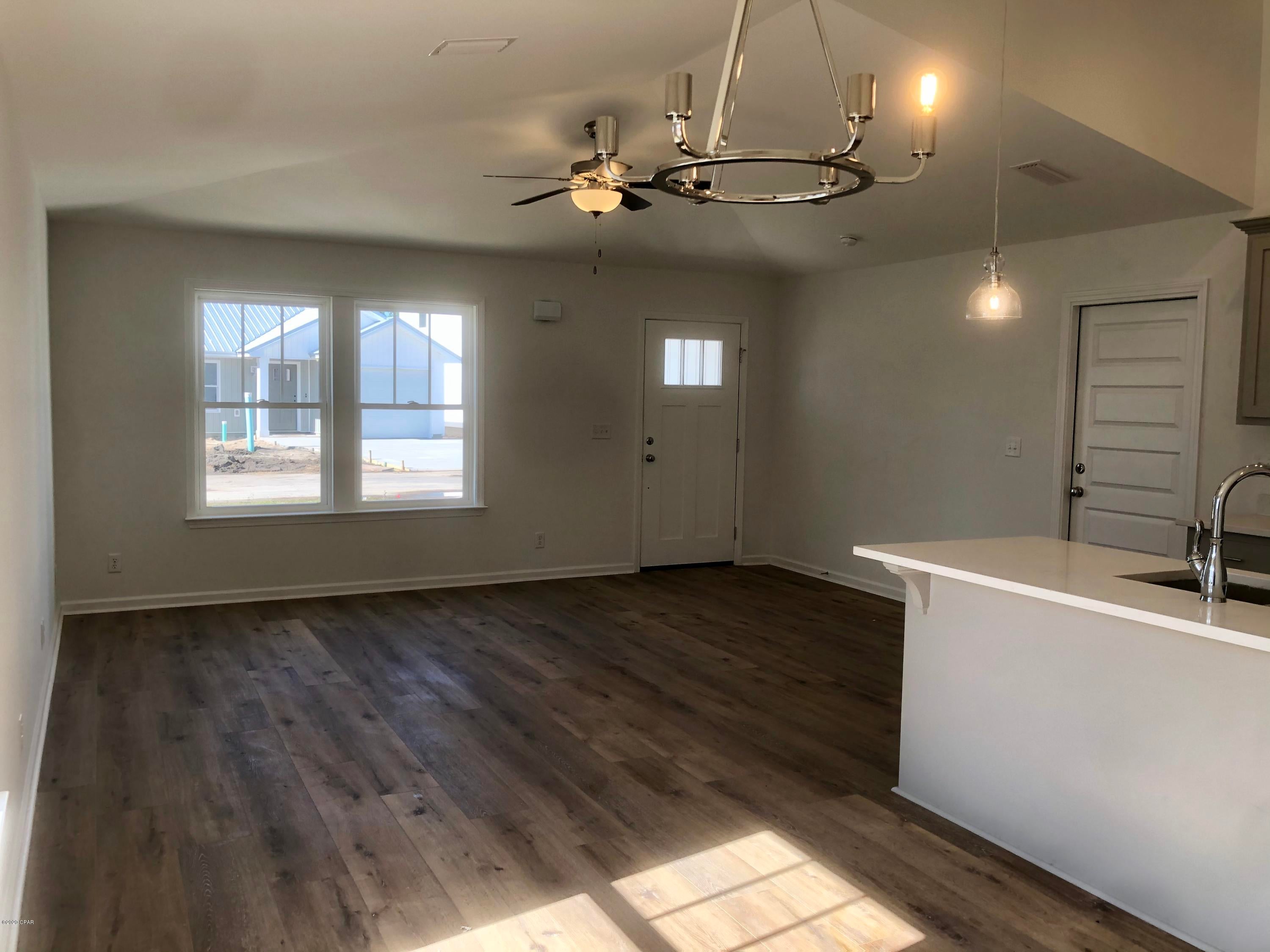 [No Recorded Subdiv] - Residential Lease
