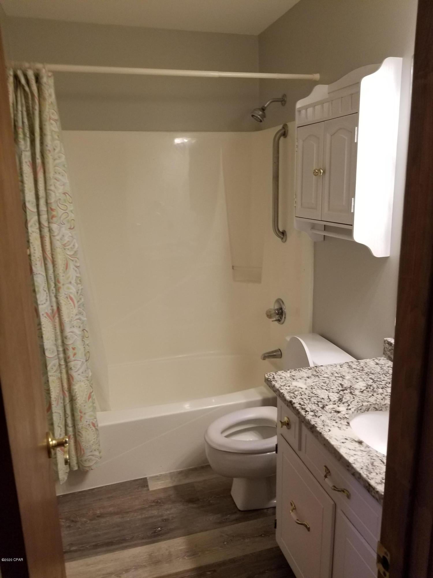 Grand Lagoon Shores 1 - Residential Lease
