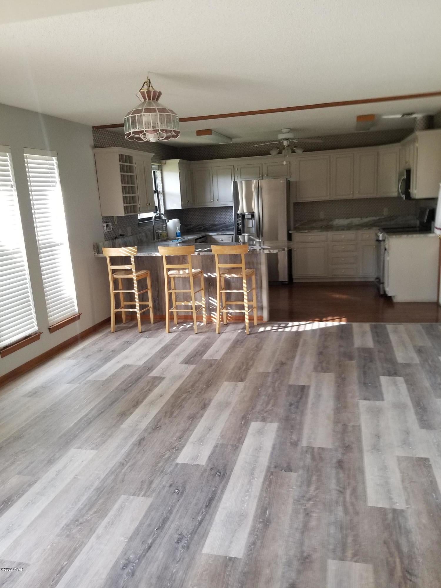 Grand Lagoon Shores 1 - Residential Lease