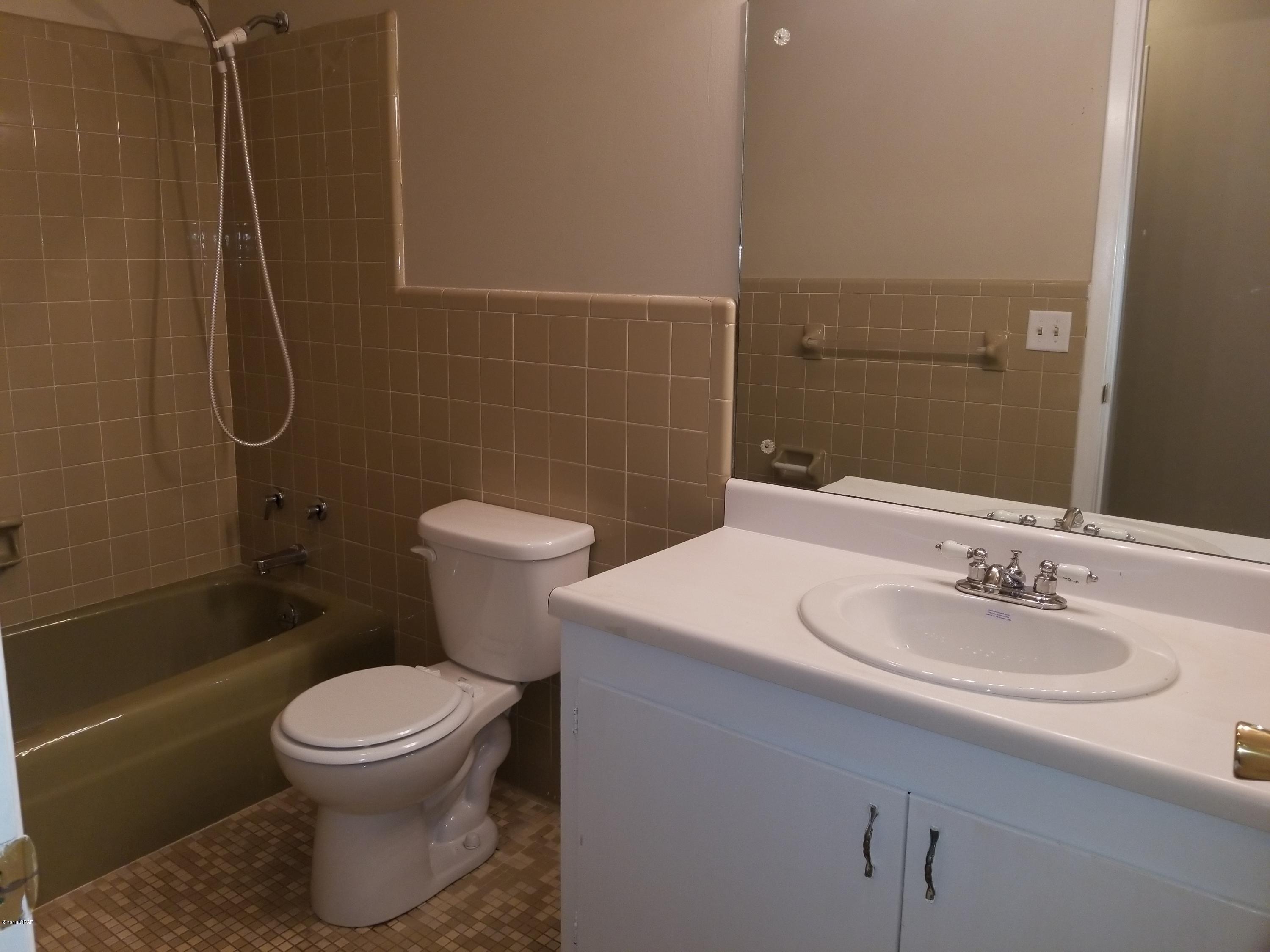 Bayou Plat - Residential Lease