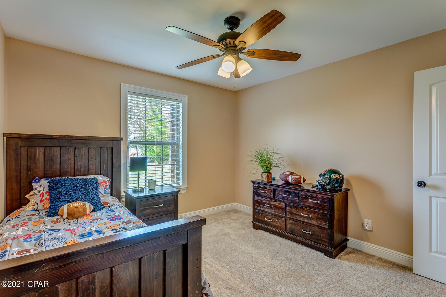 College Oaks - Residential