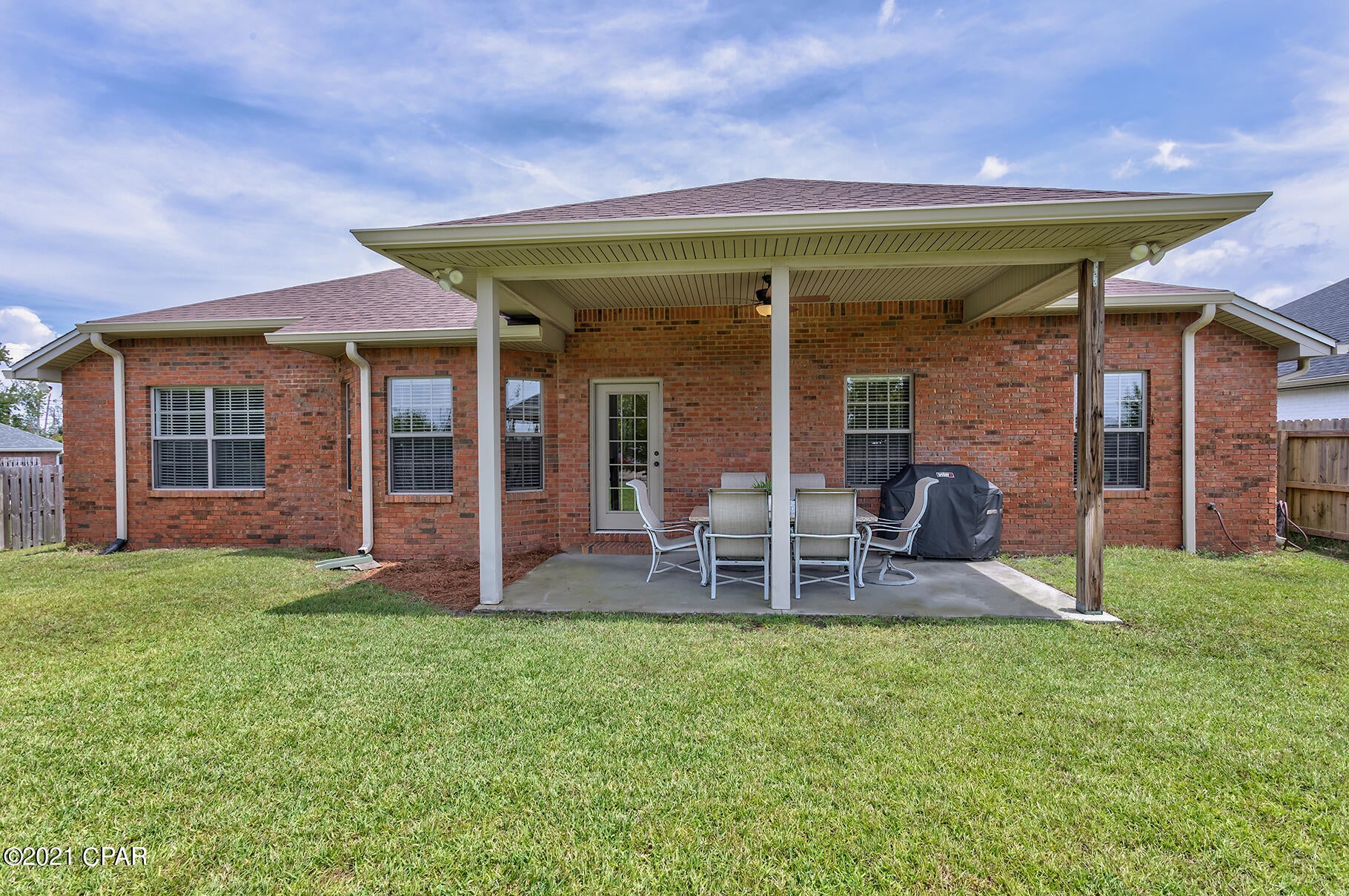 College Oaks - Residential