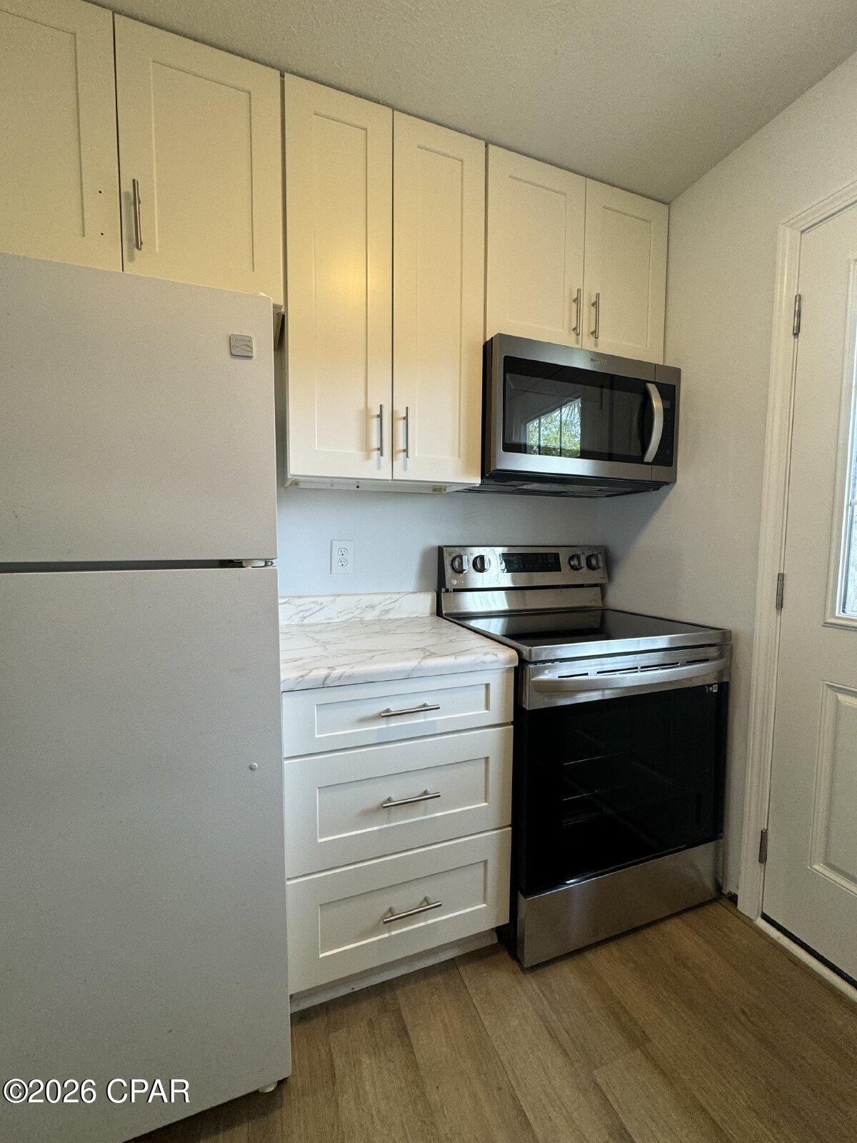 [No Recorded Subdiv] - Residential Lease