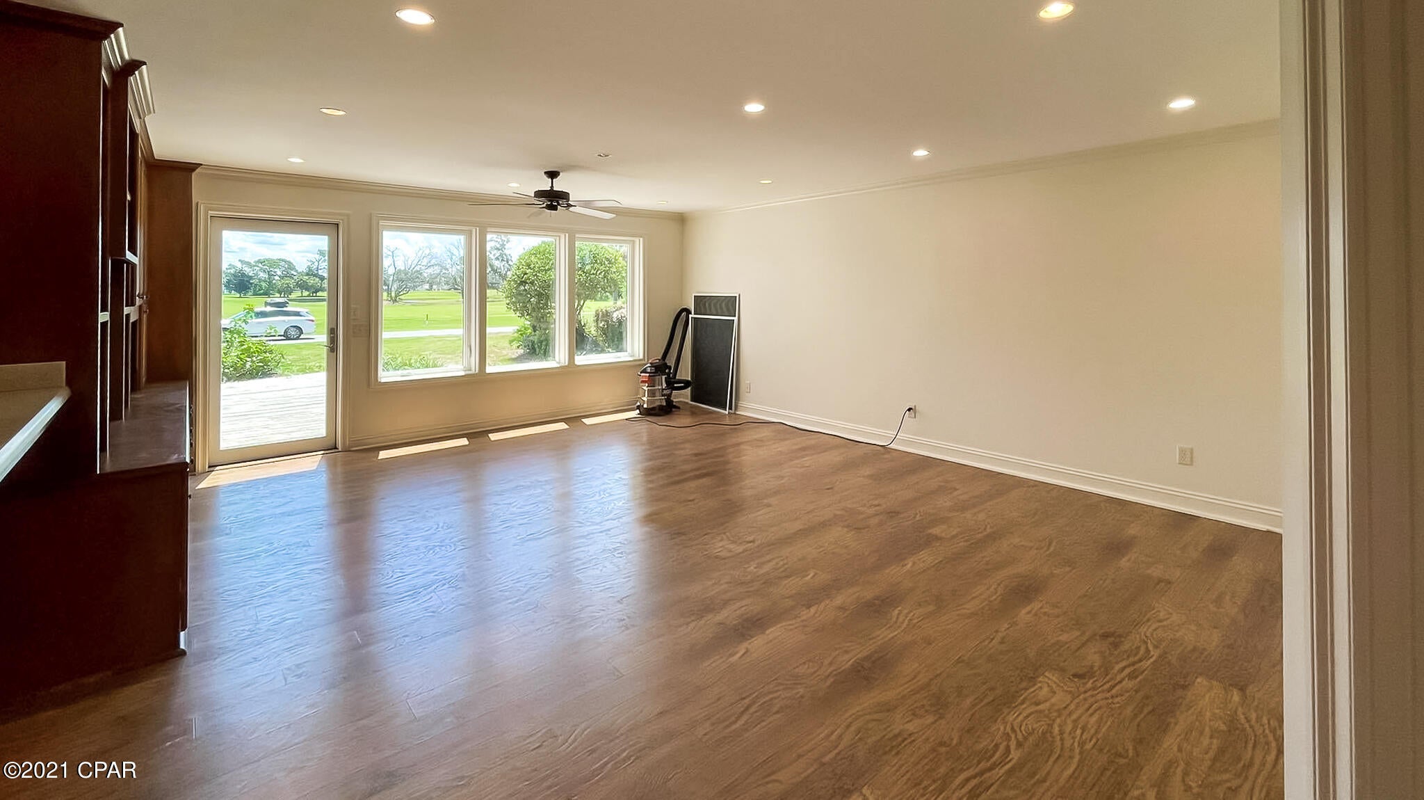 Bay Point Harbour Villas - Residential