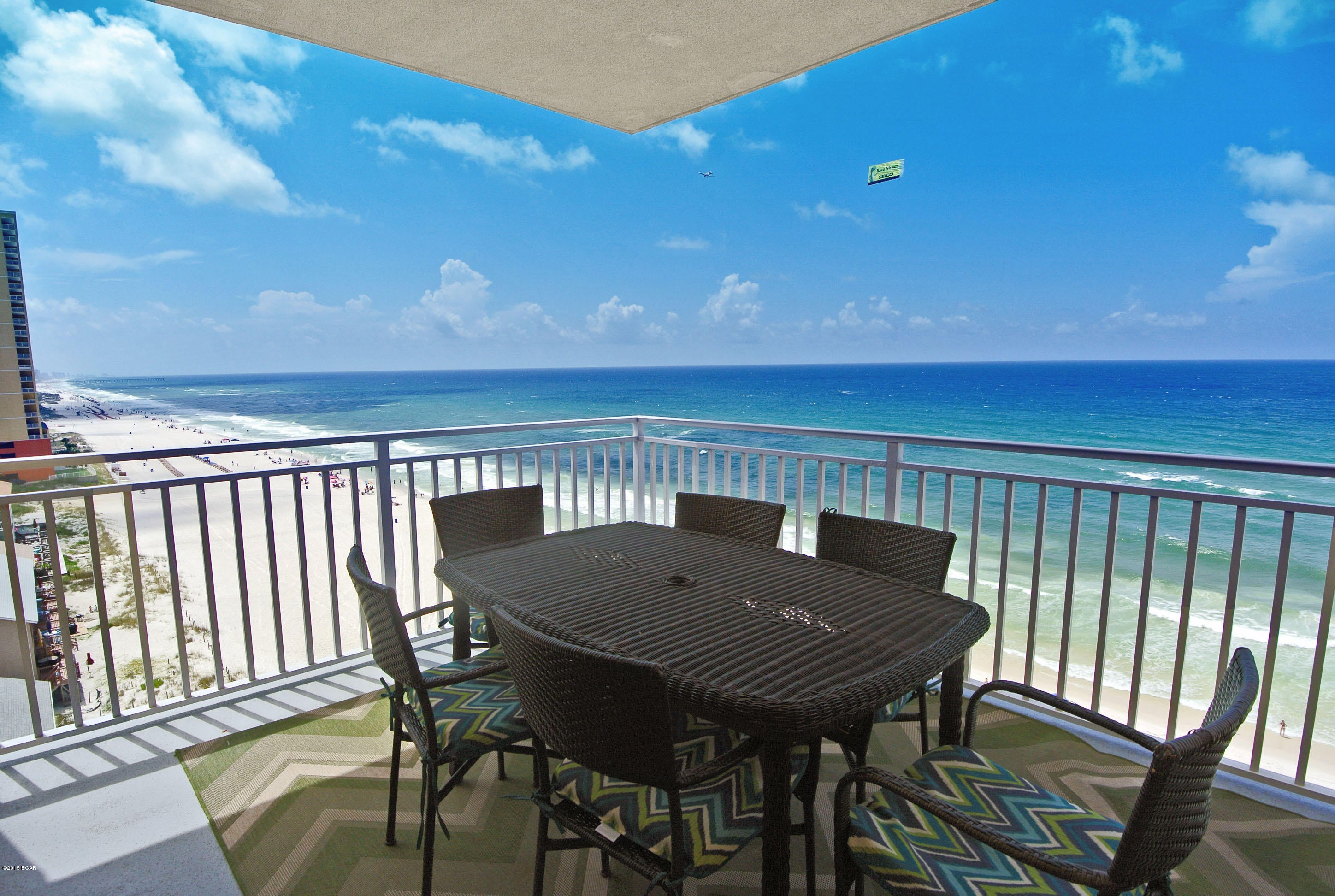 Splash Condo - Residential