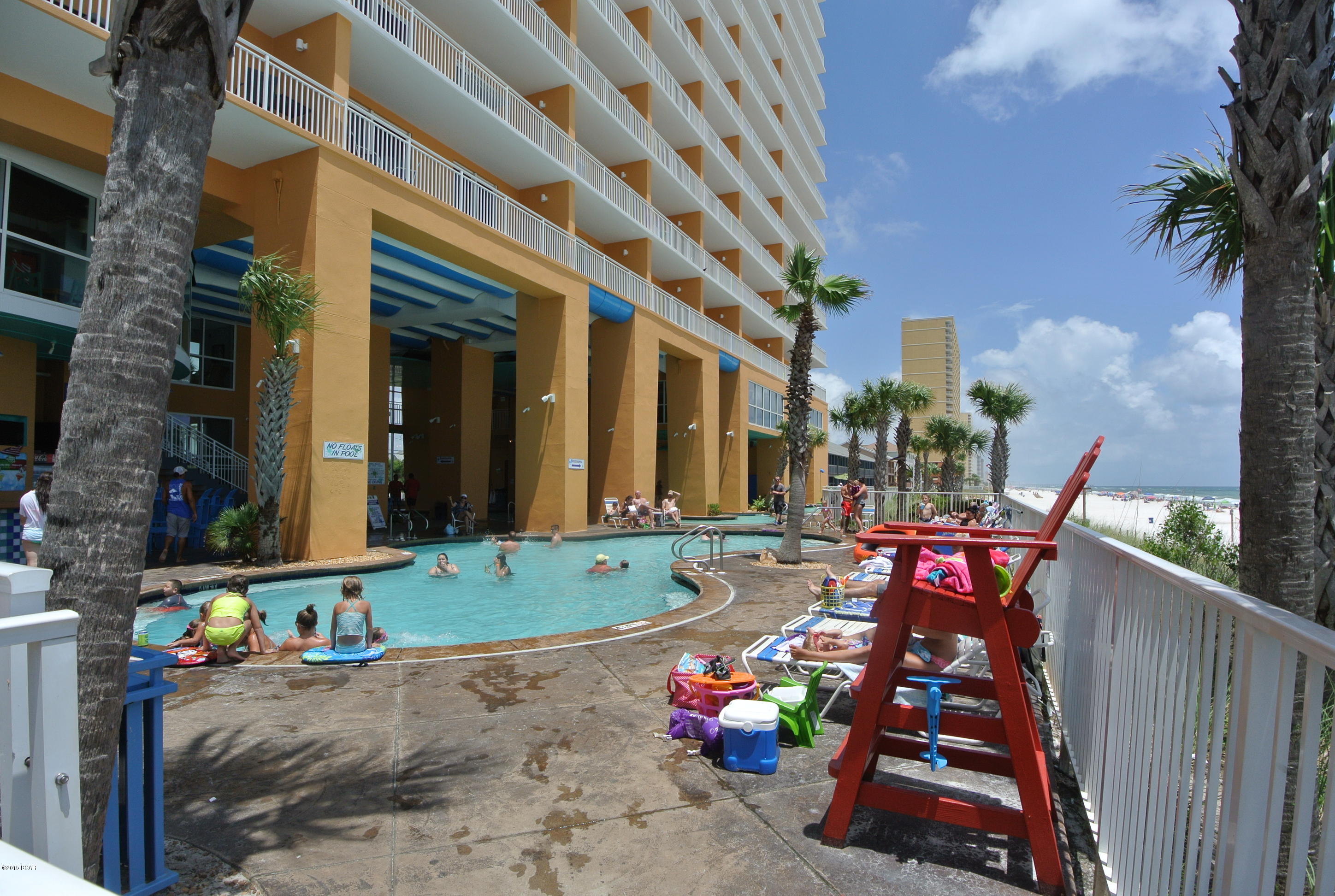 Splash Condo - Residential