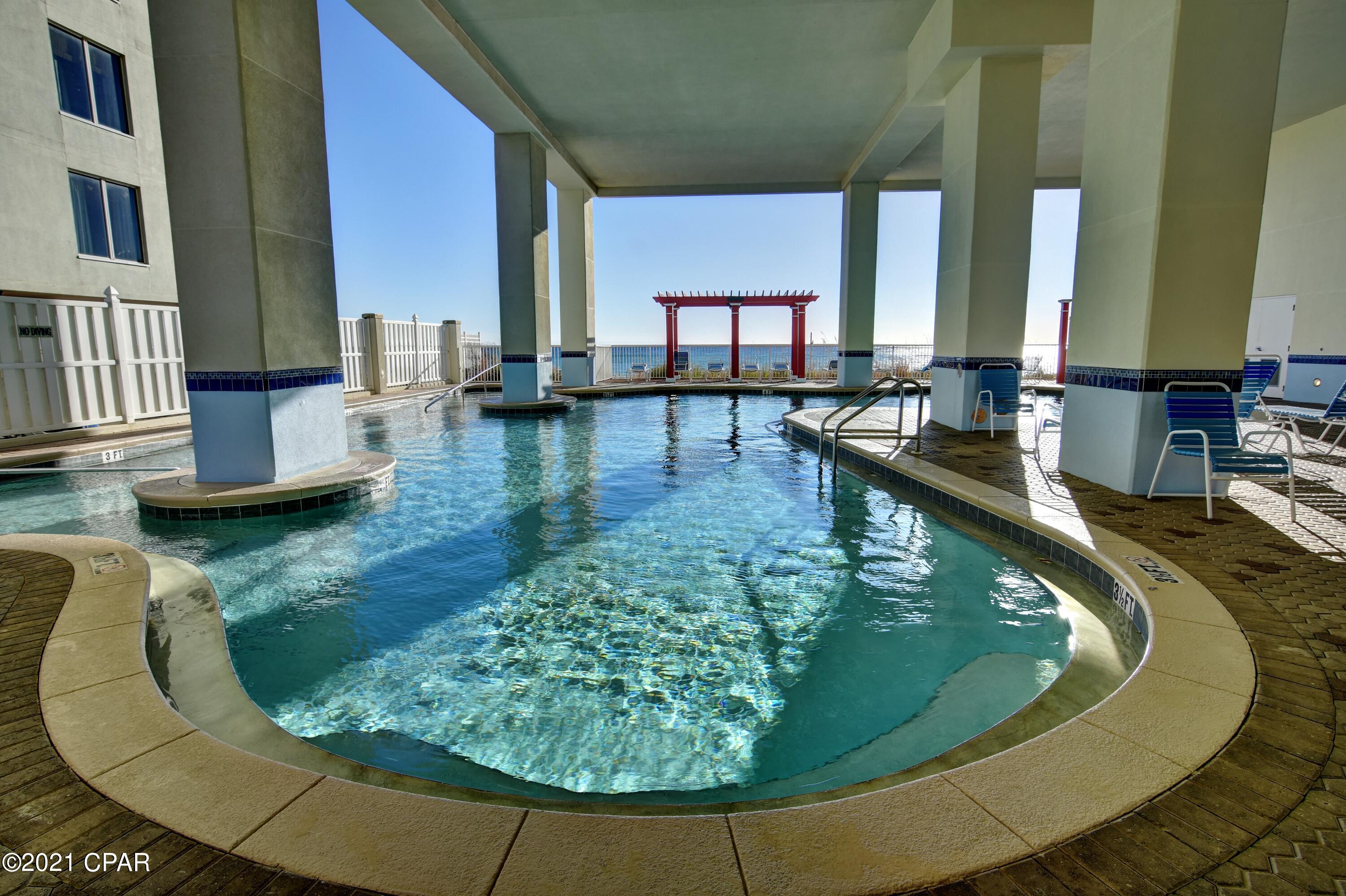 Majestic Beach Tower I - Residential
