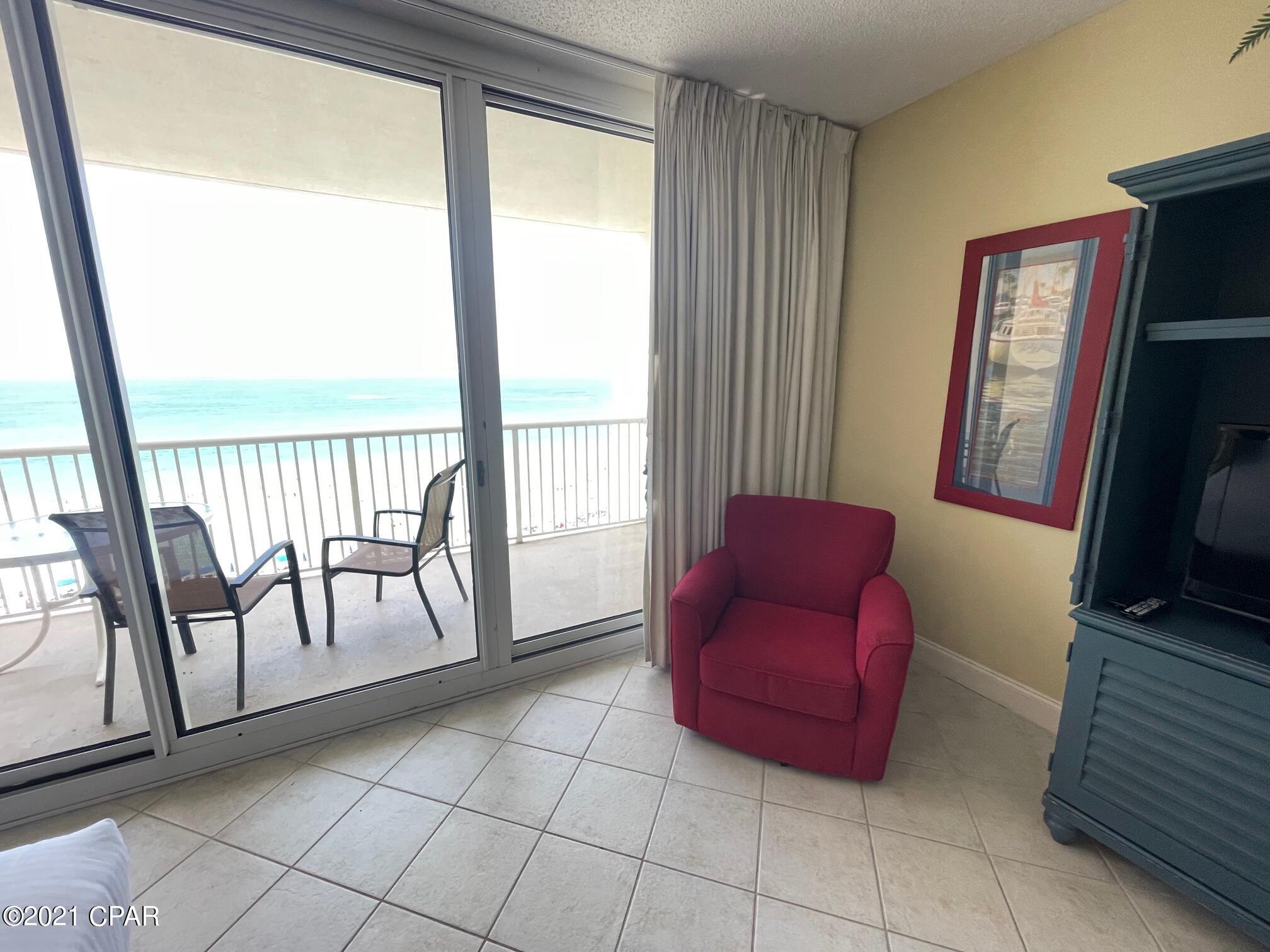 Majestic Beach Tower I - Residential