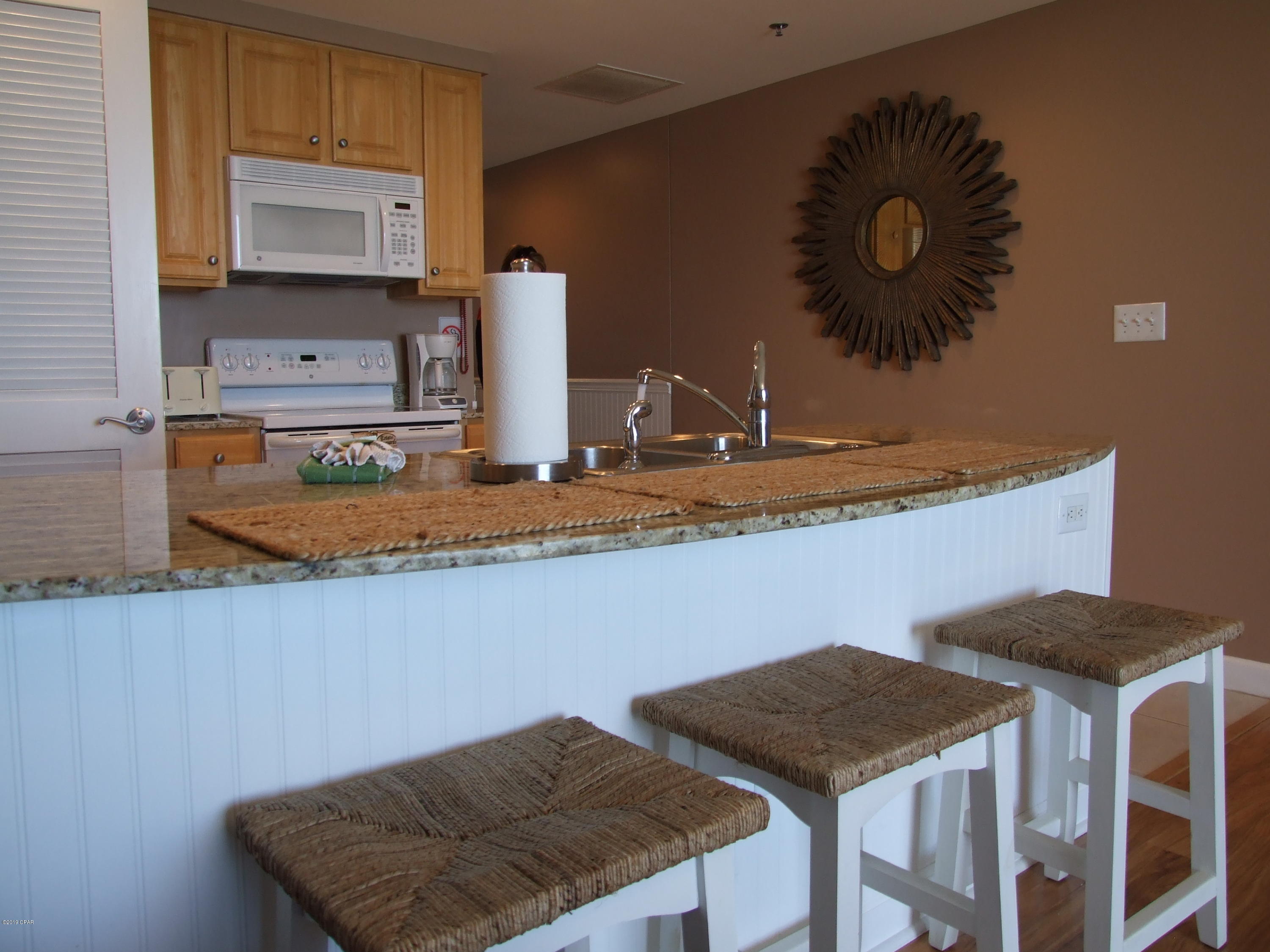 Splash Condo - Residential