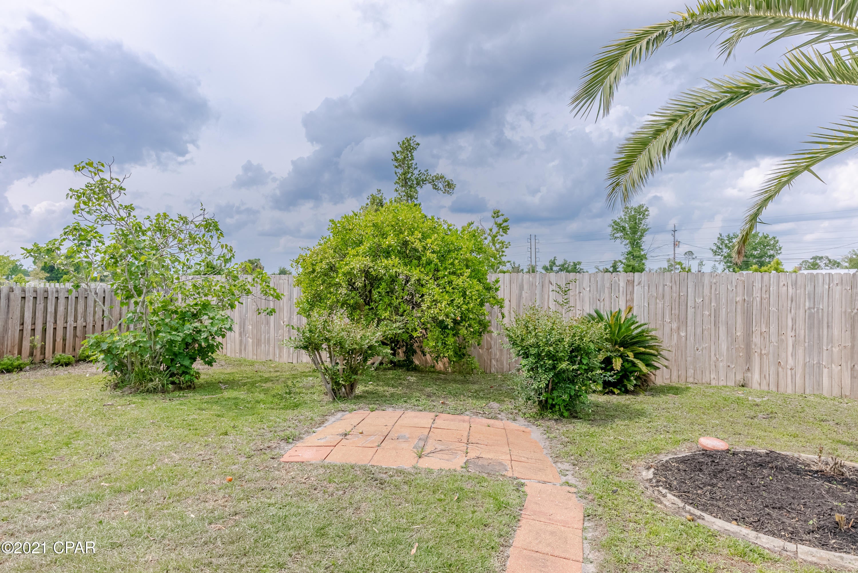 Candlewick Acres - Residential