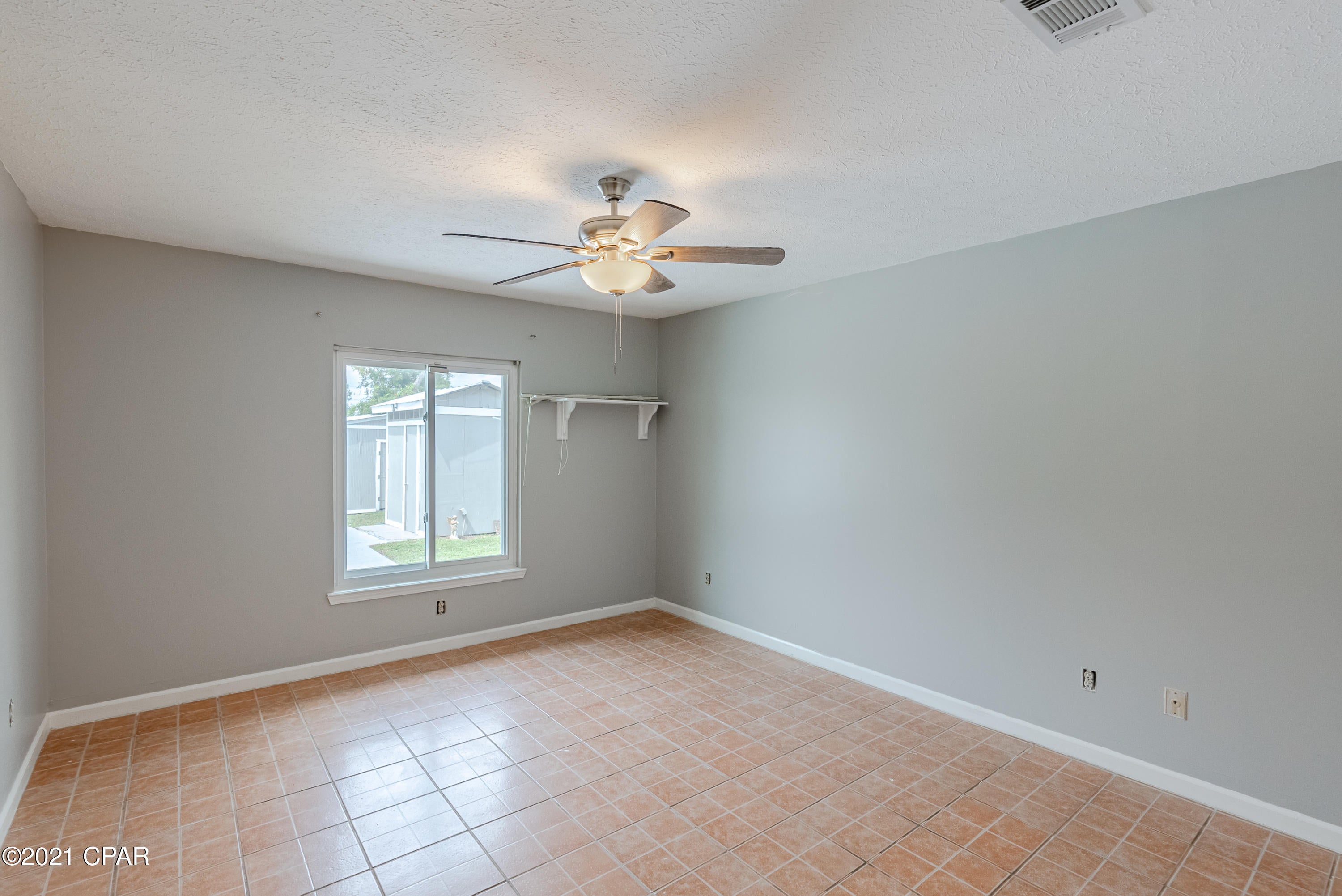 Candlewick Acres - Residential