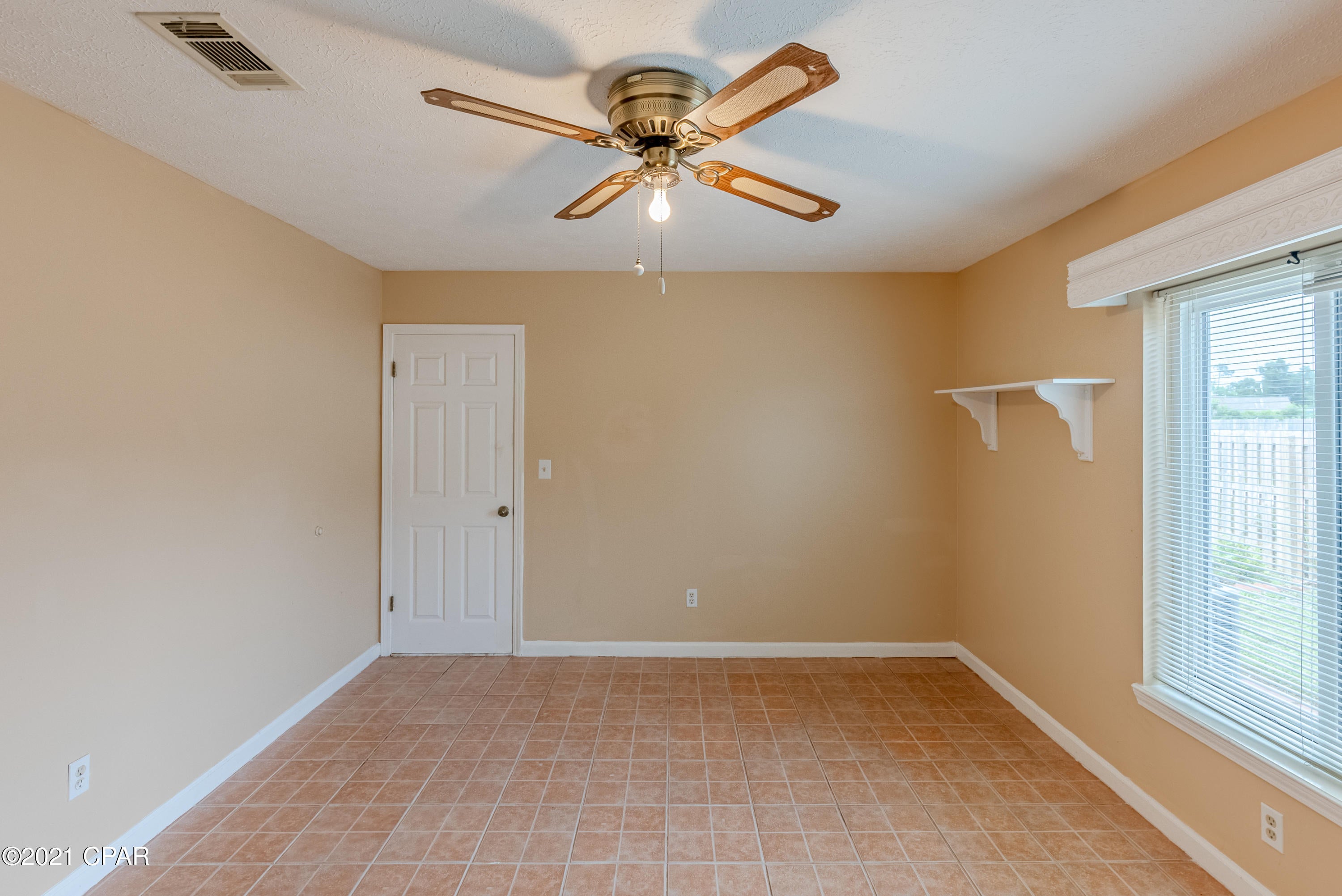 Candlewick Acres - Residential