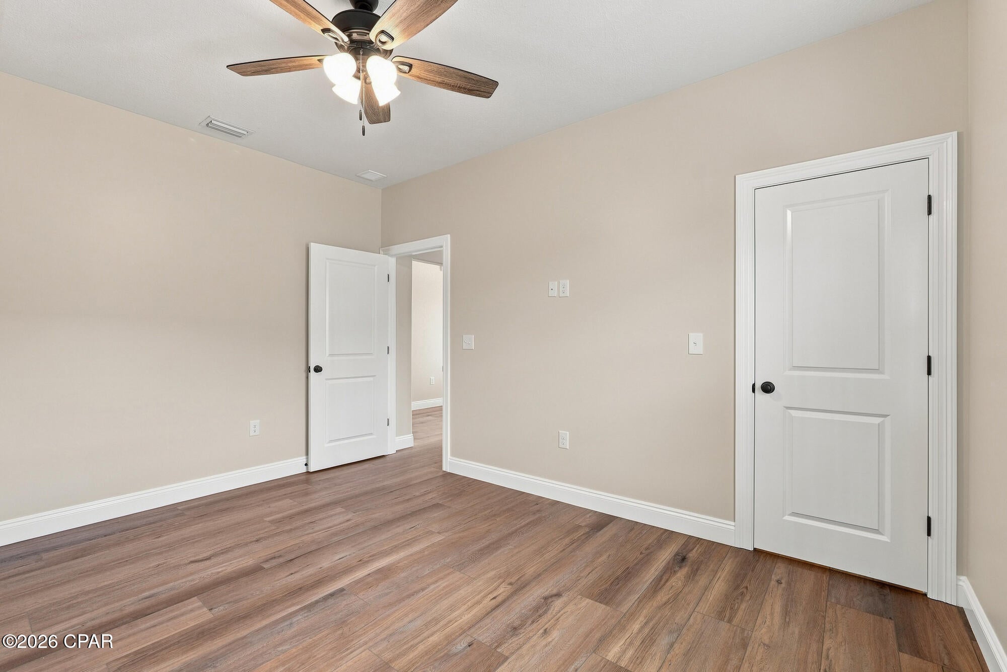 Kirkland Manor - Residential