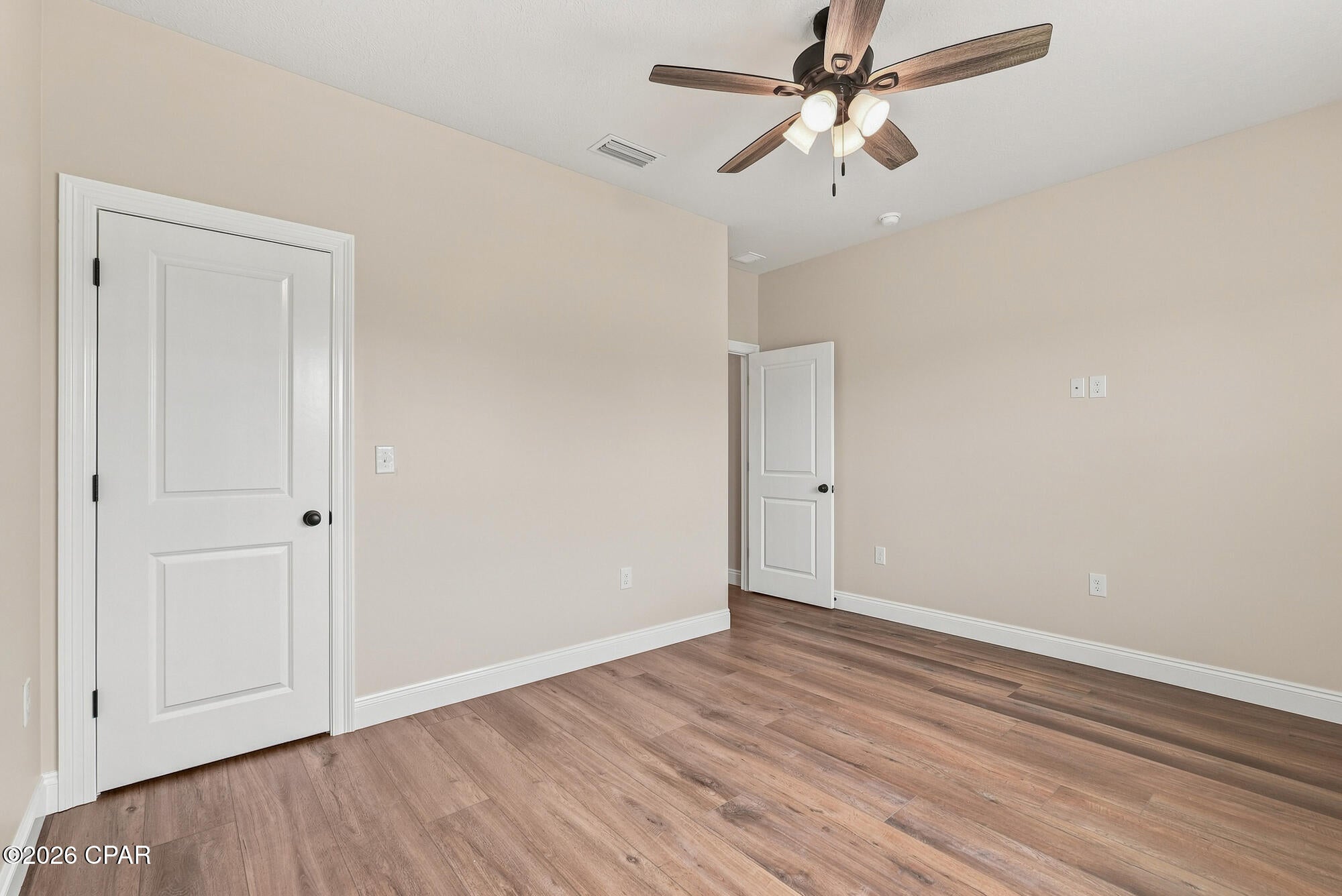 Kirkland Manor - Residential