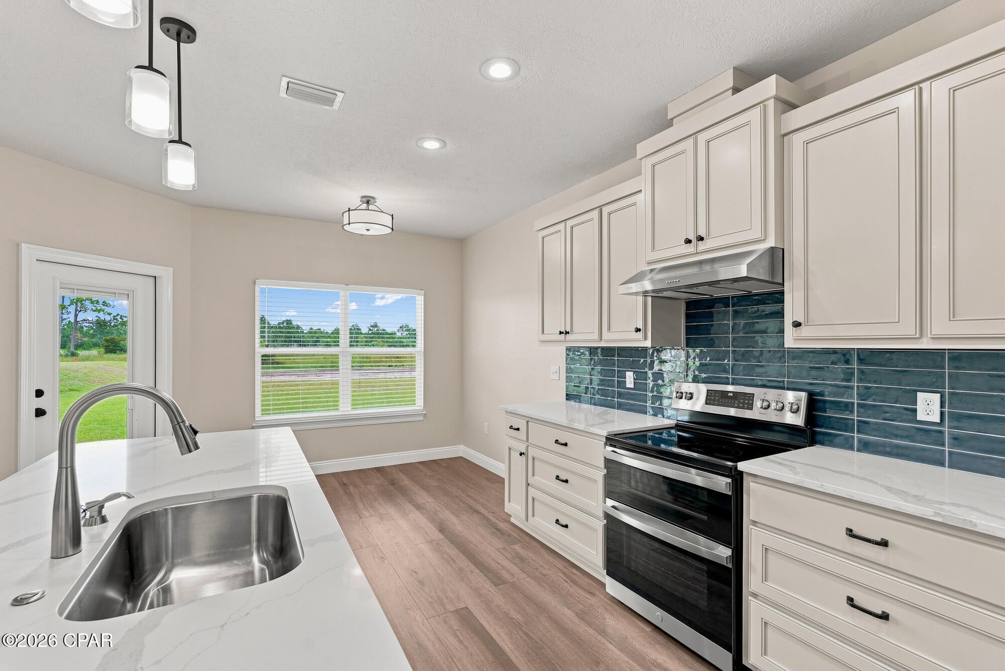 Kirkland Manor - Residential