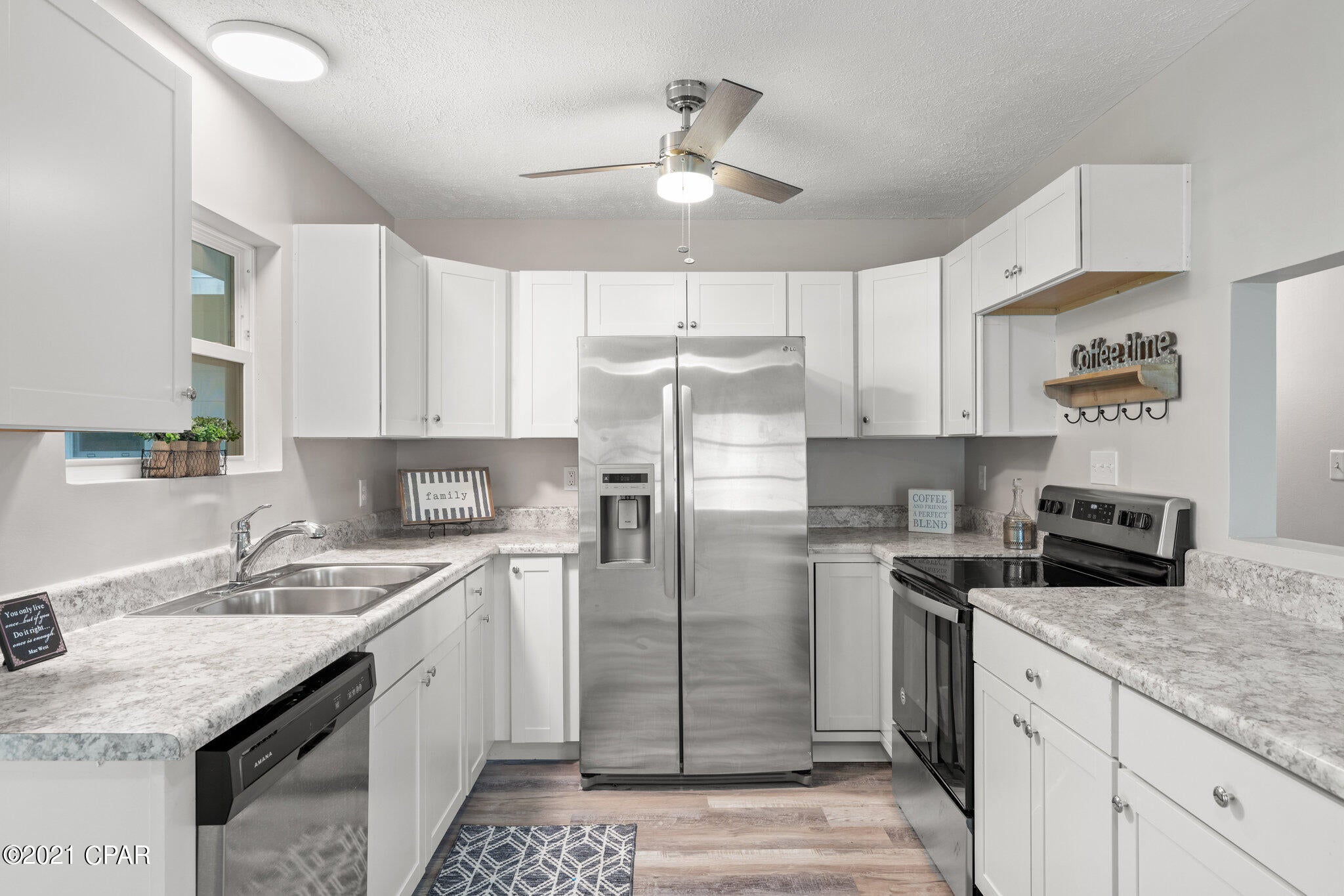 Black Oak Ridge - Residential