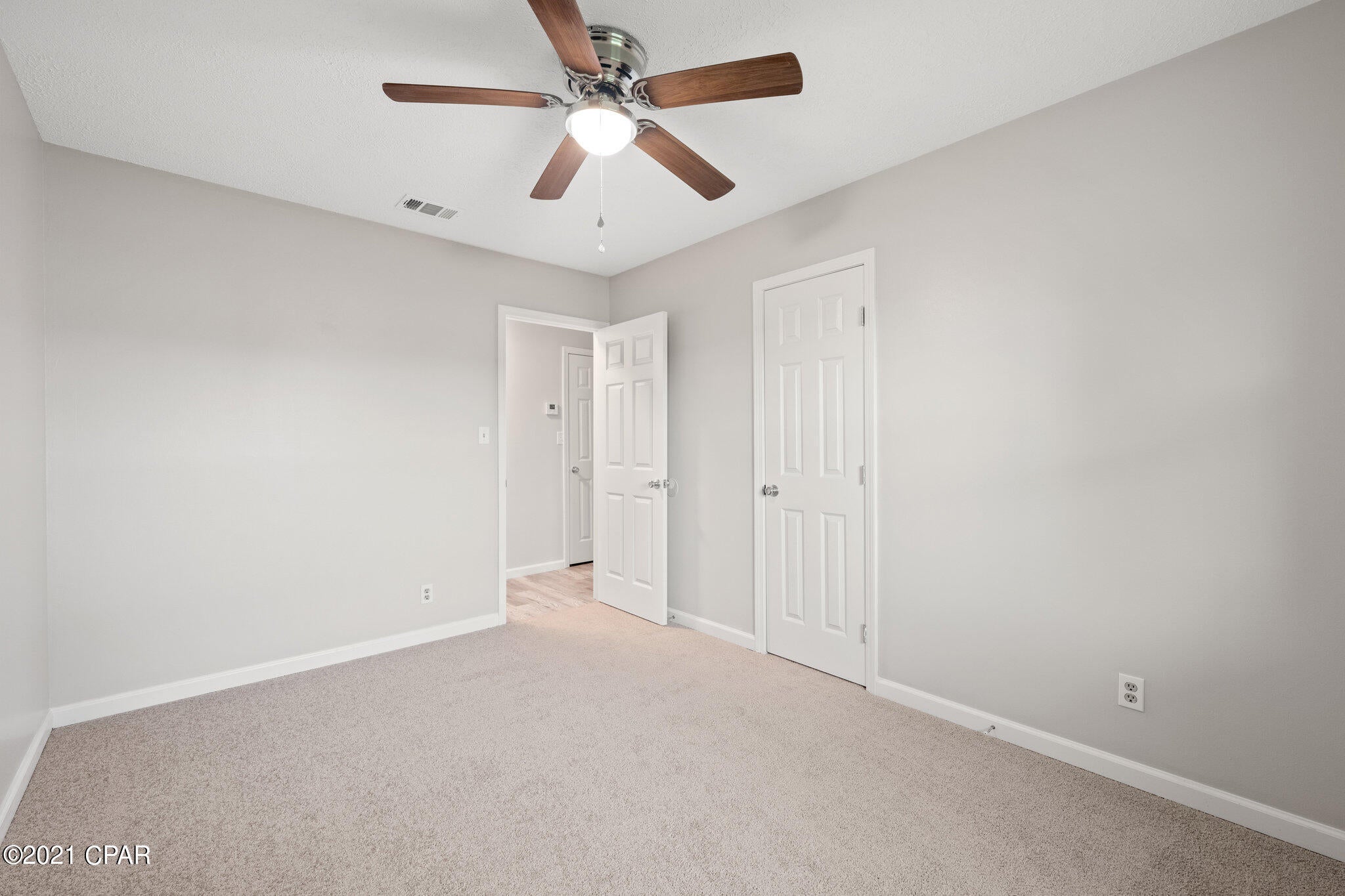 Black Oak Ridge - Residential