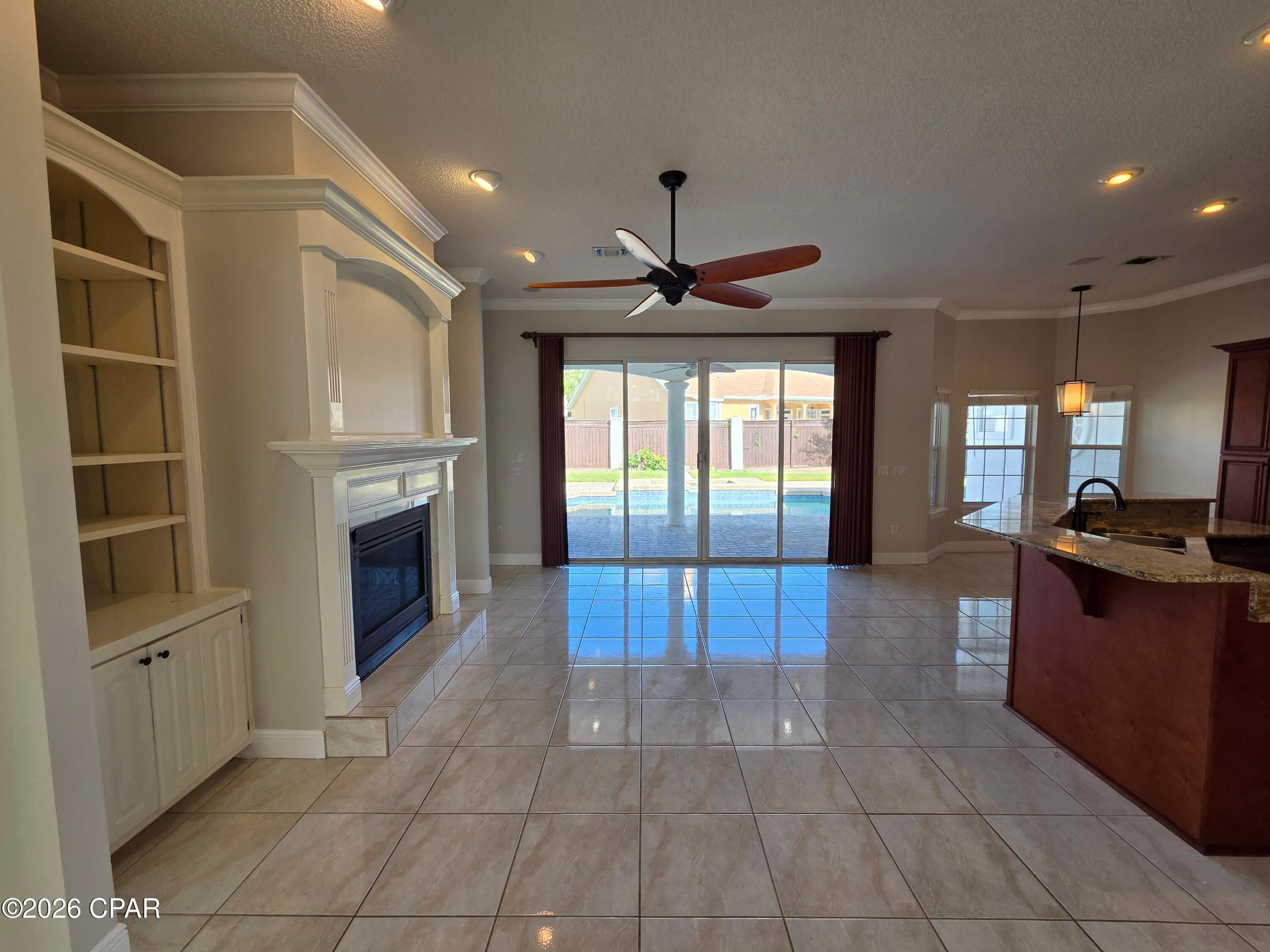 Palm Bay Unit 4 - Residential Lease