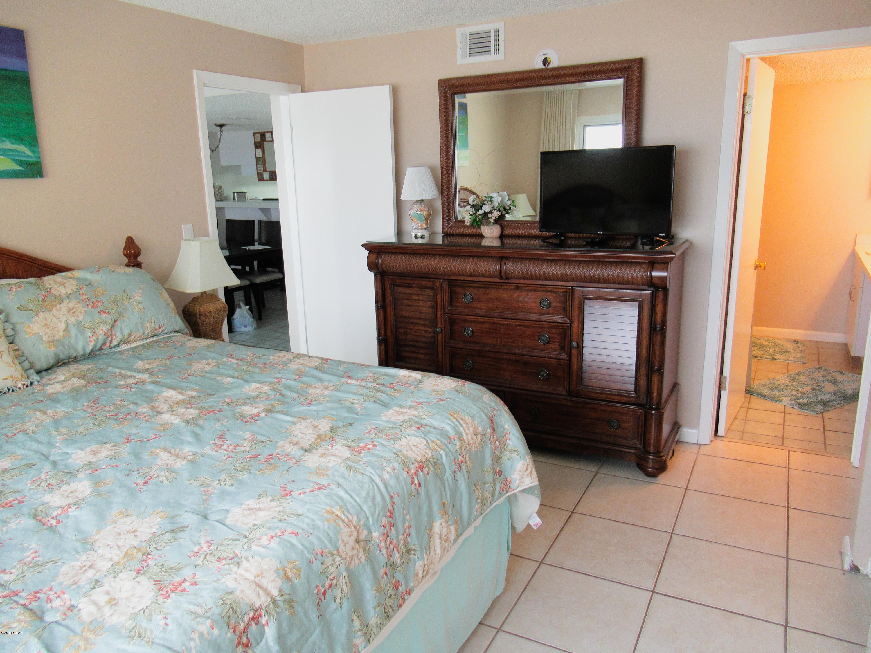 Pinnacle Port - Residential