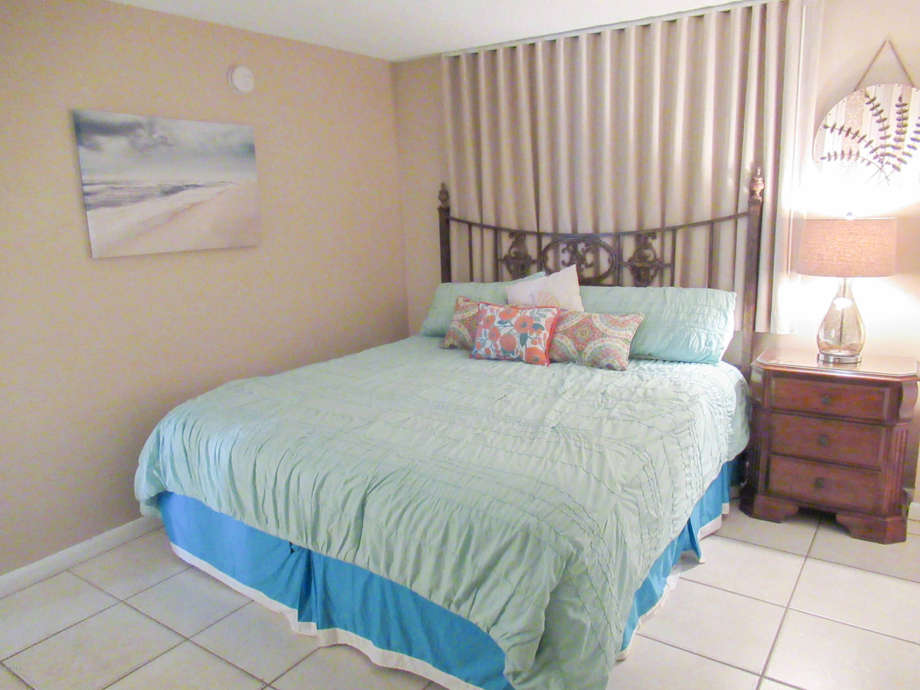 Pinnacle Port - Residential