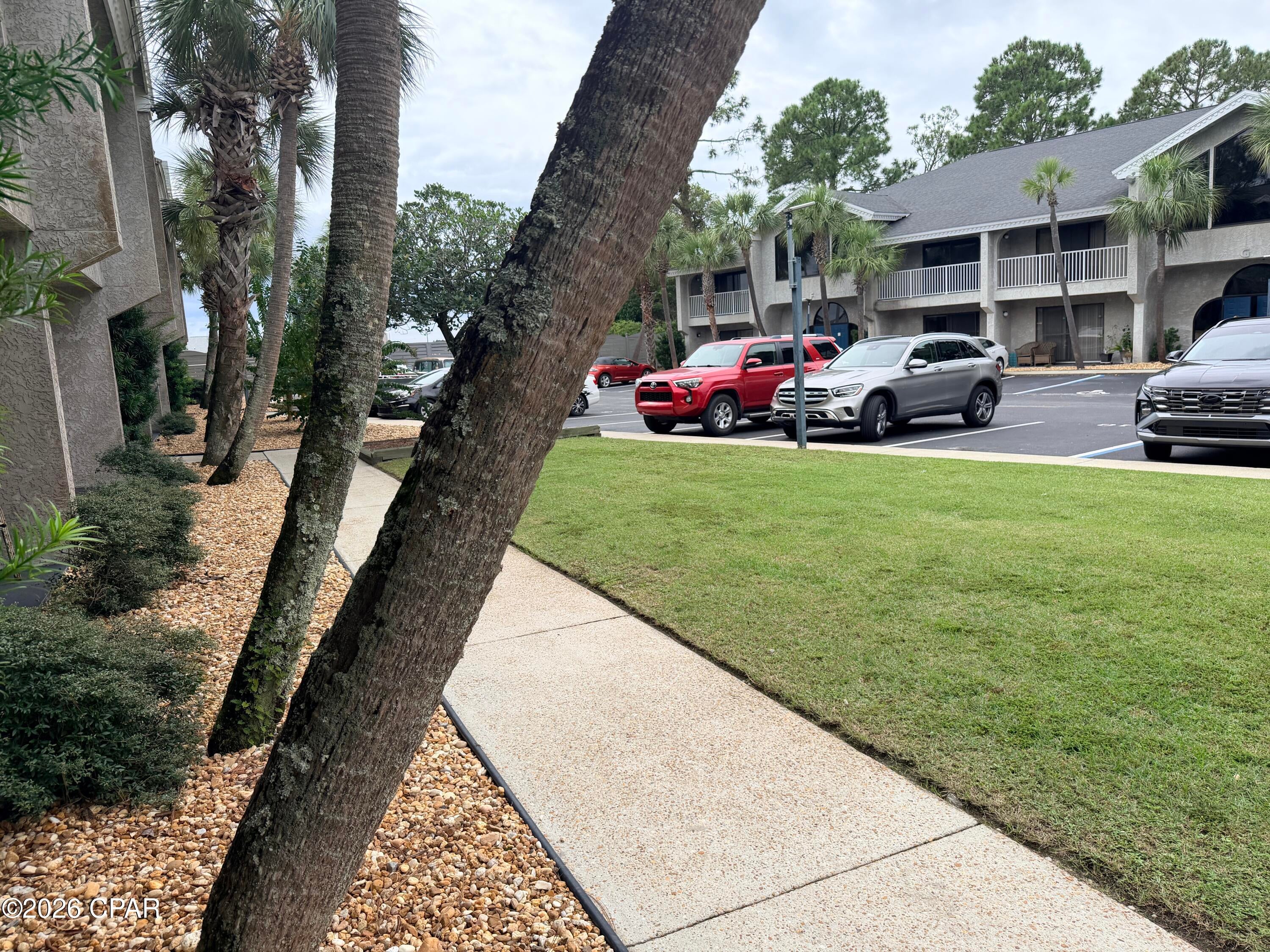 Hombre Golf Village - Residential