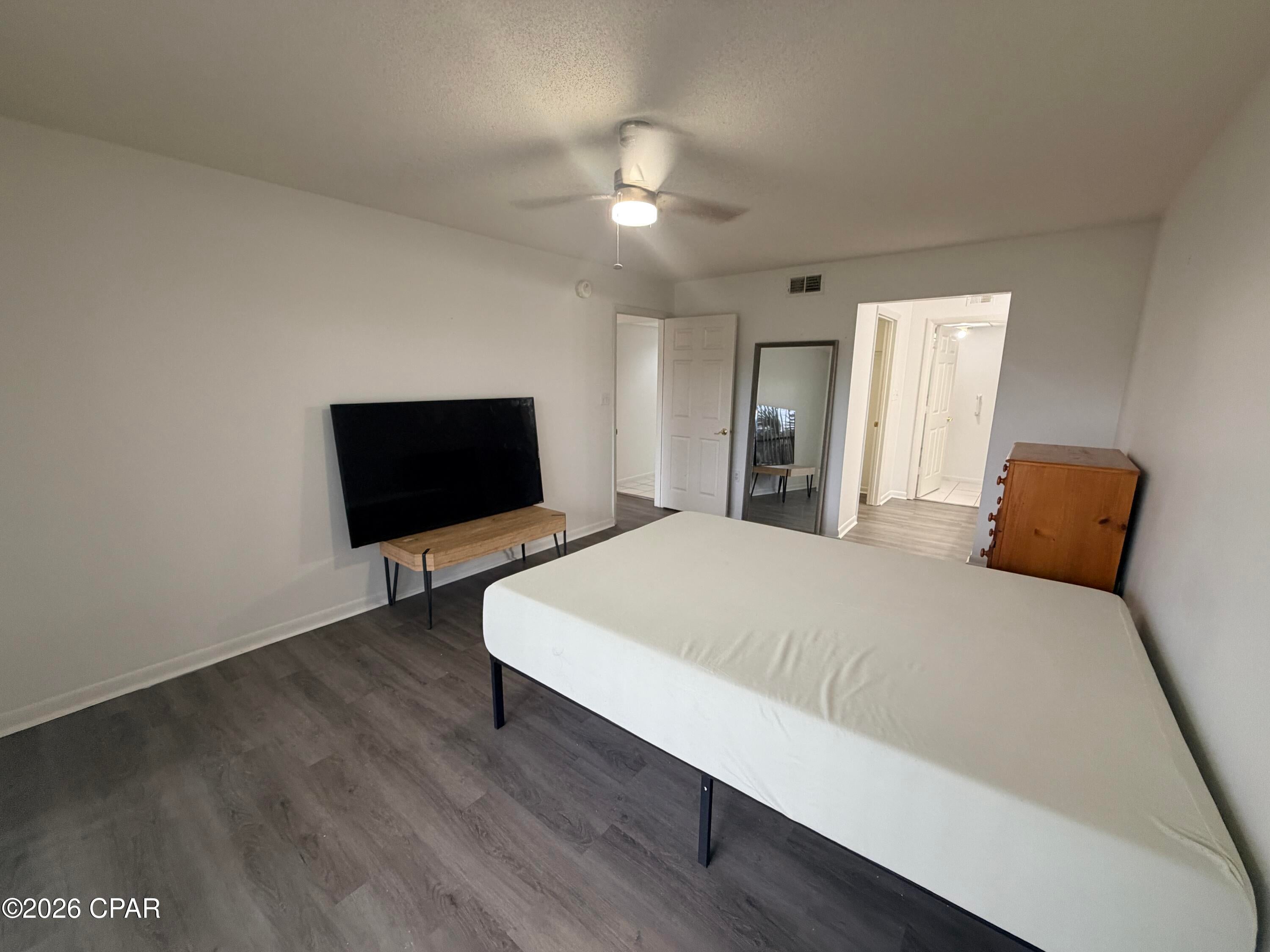 Hombre Golf Village - Residential
