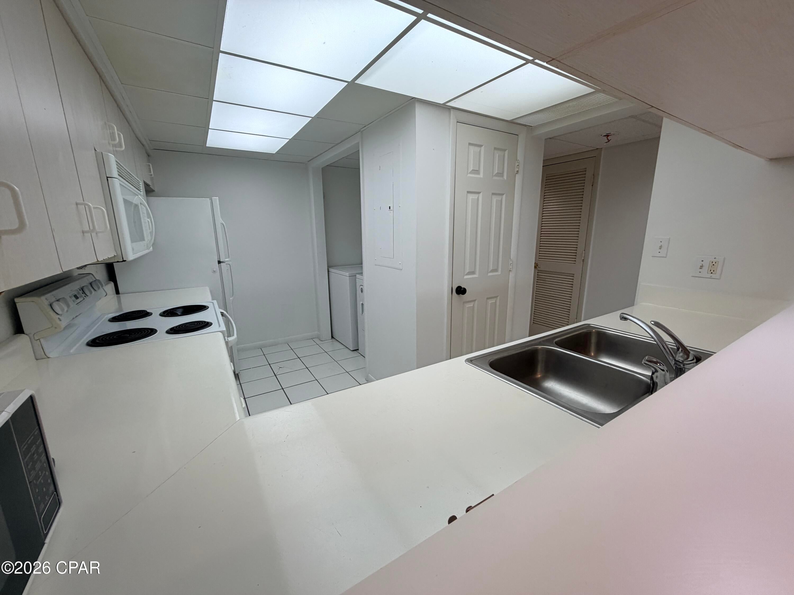 Hombre Golf Village - Residential