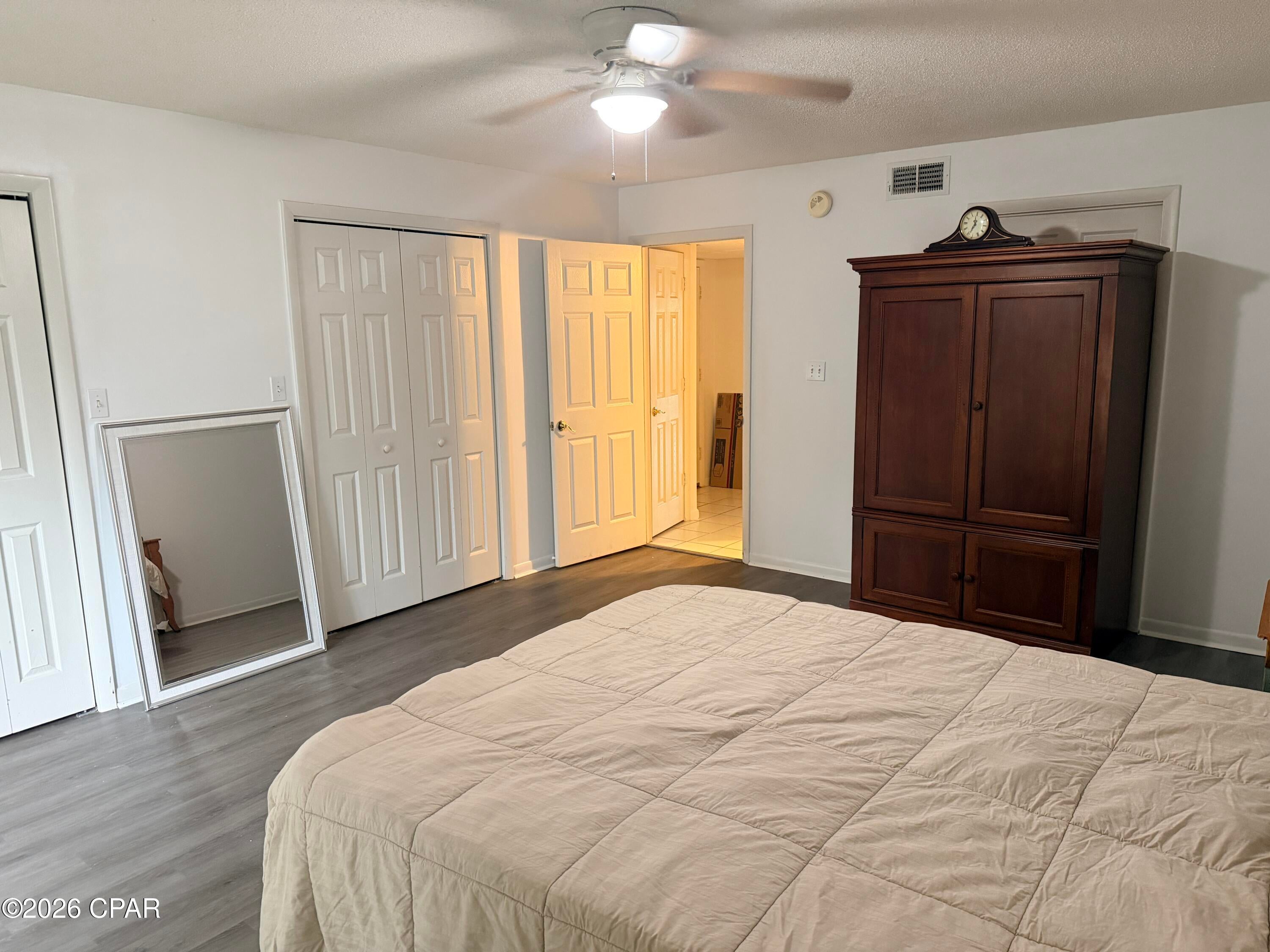 Hombre Golf Village - Residential