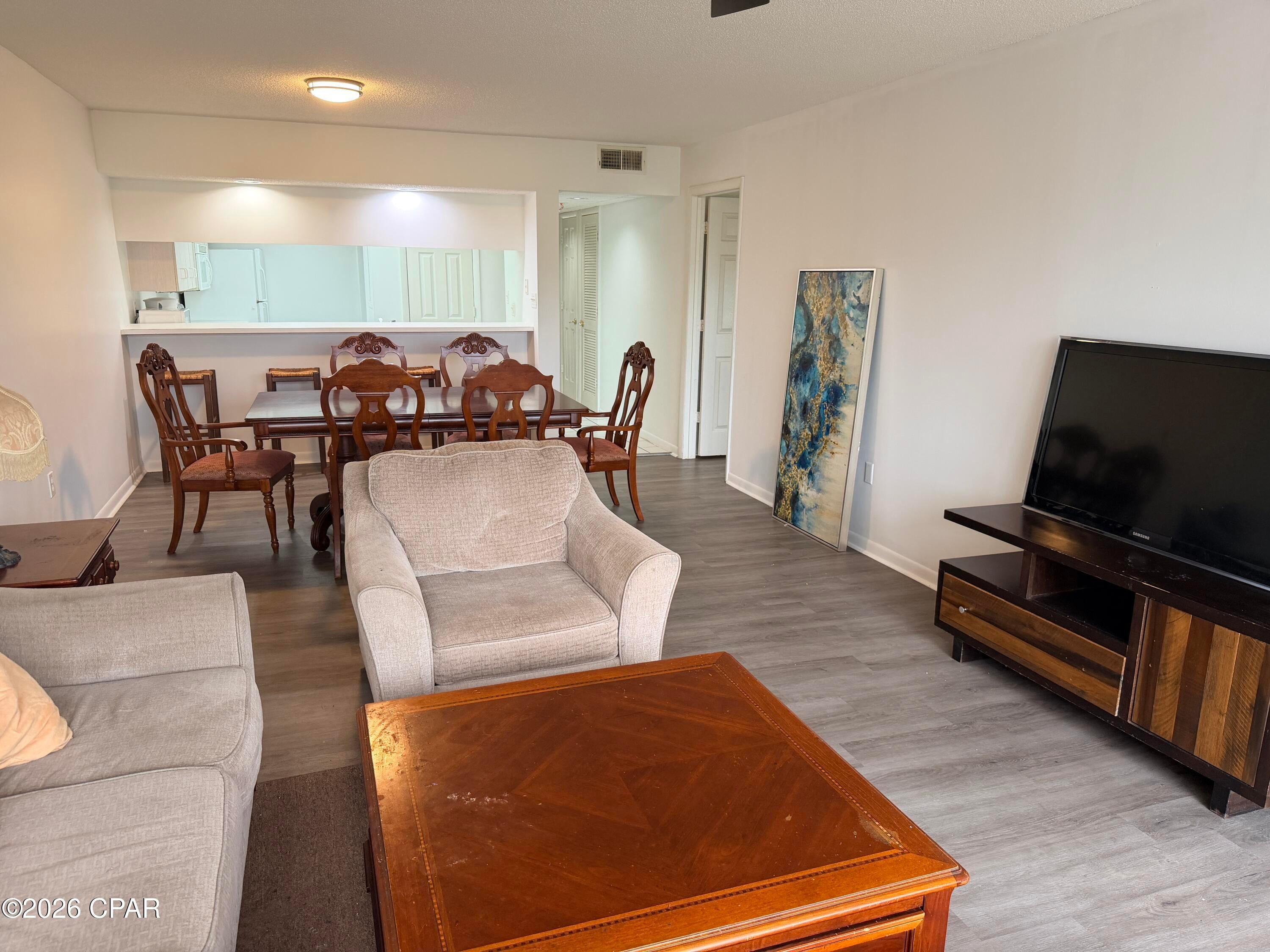 Hombre Golf Village - Residential
