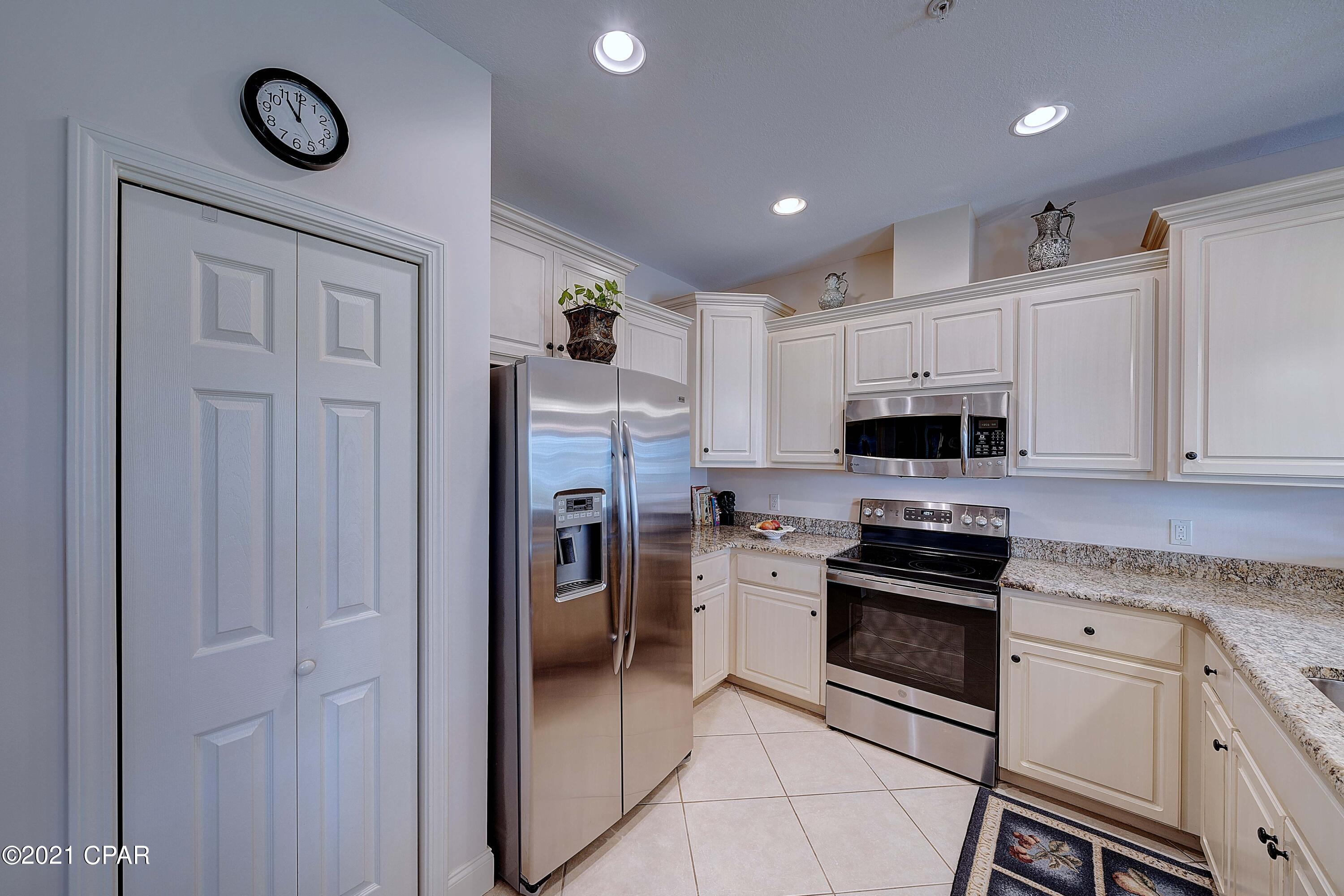 Annabella's Townhomes - Residential
