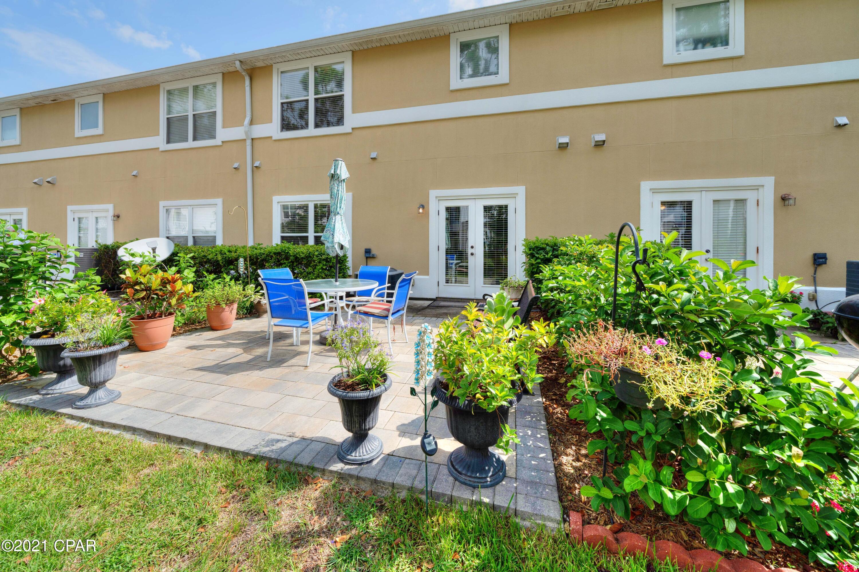 Annabella's Townhomes - Residential