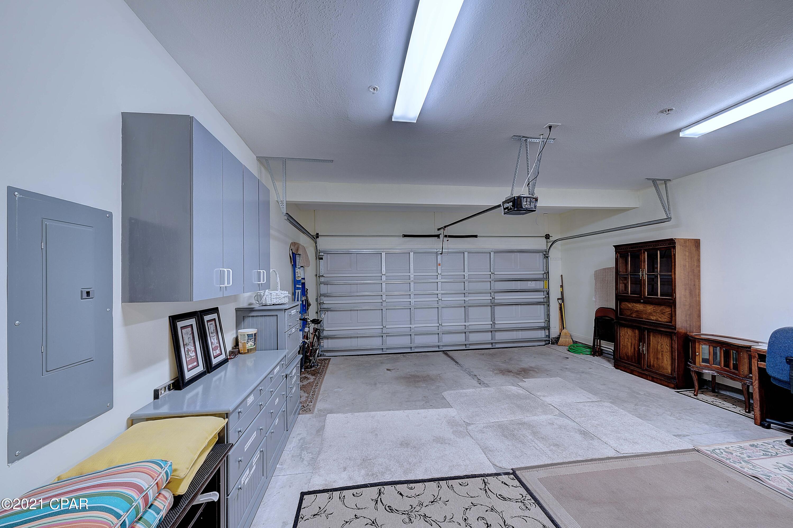 Annabella's Townhomes - Residential