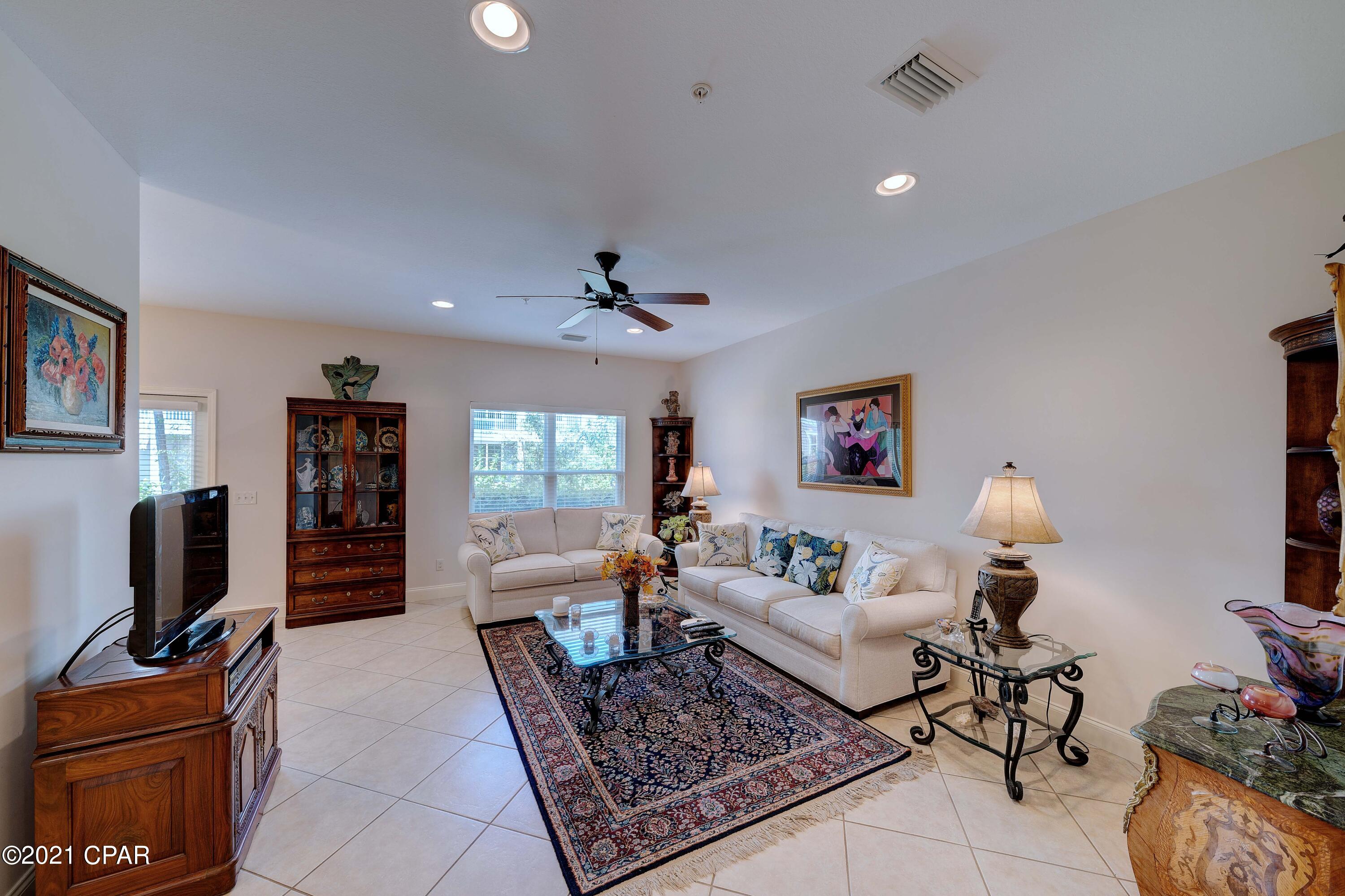 Annabella's Townhomes - Residential