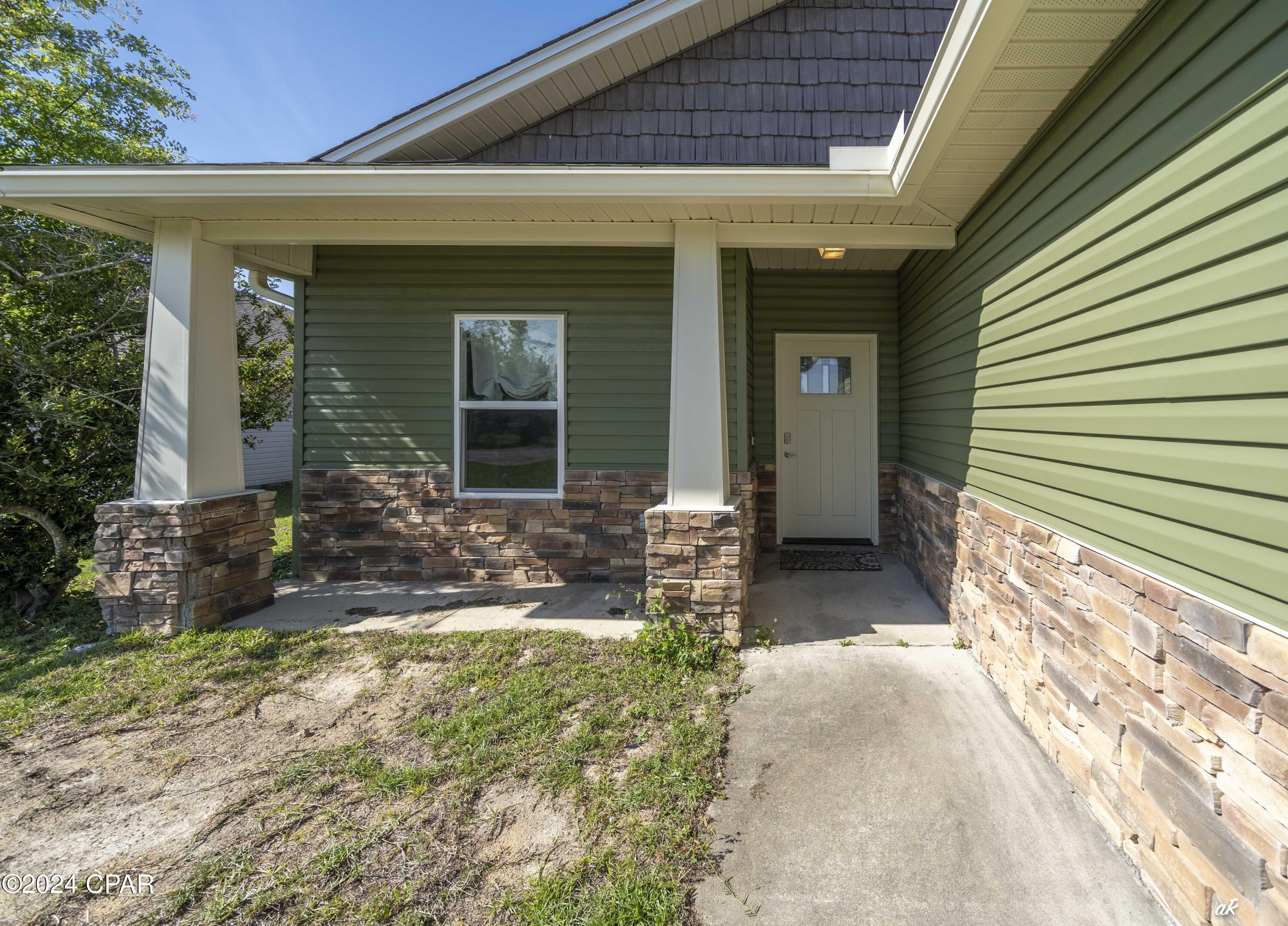 Hiland Park - Residential Lease