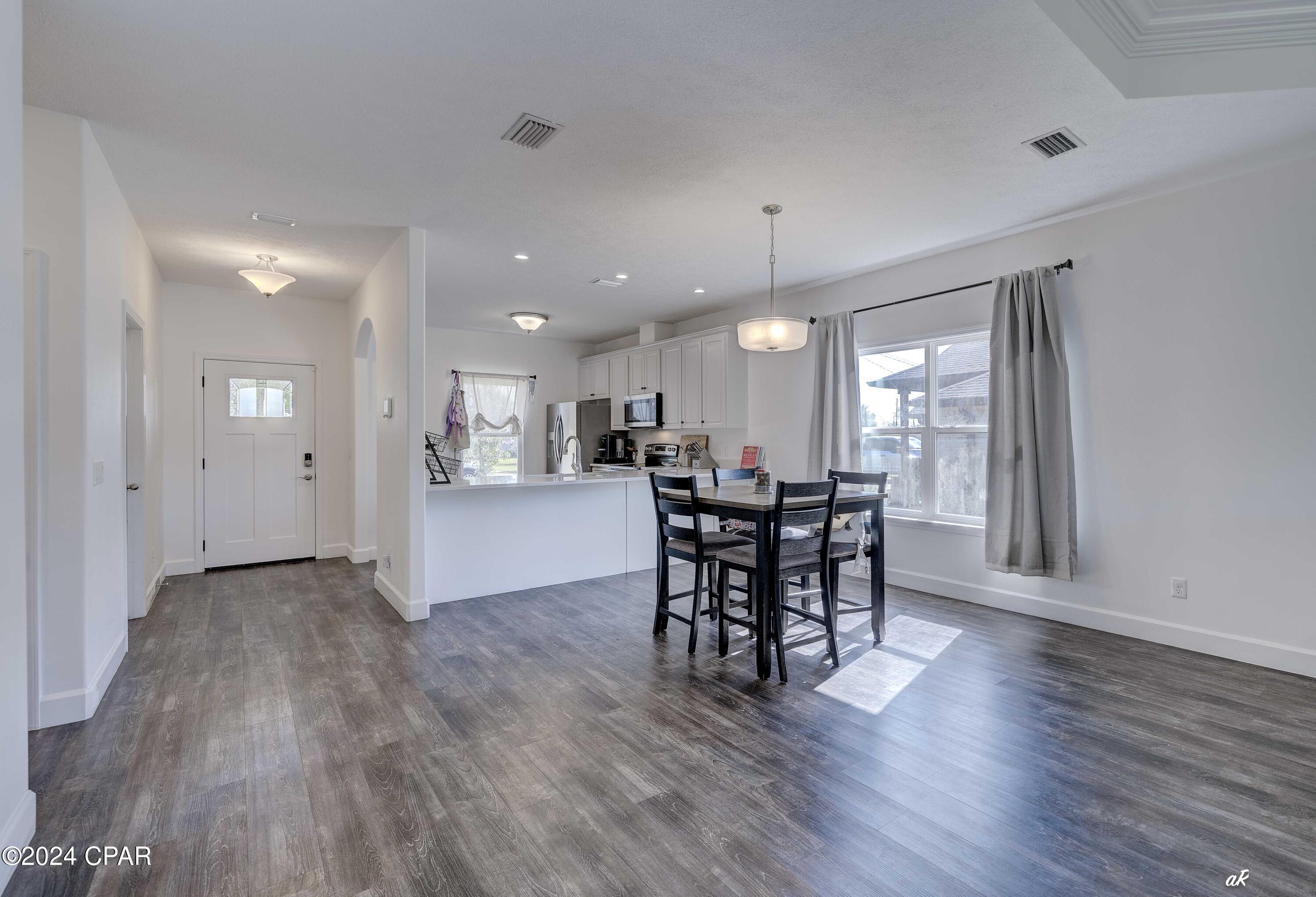 Hiland Park - Residential Lease