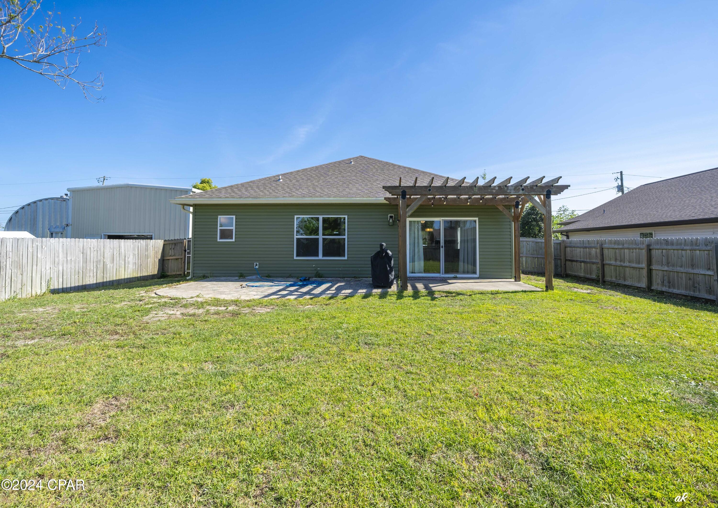 Hiland Park - Residential Lease