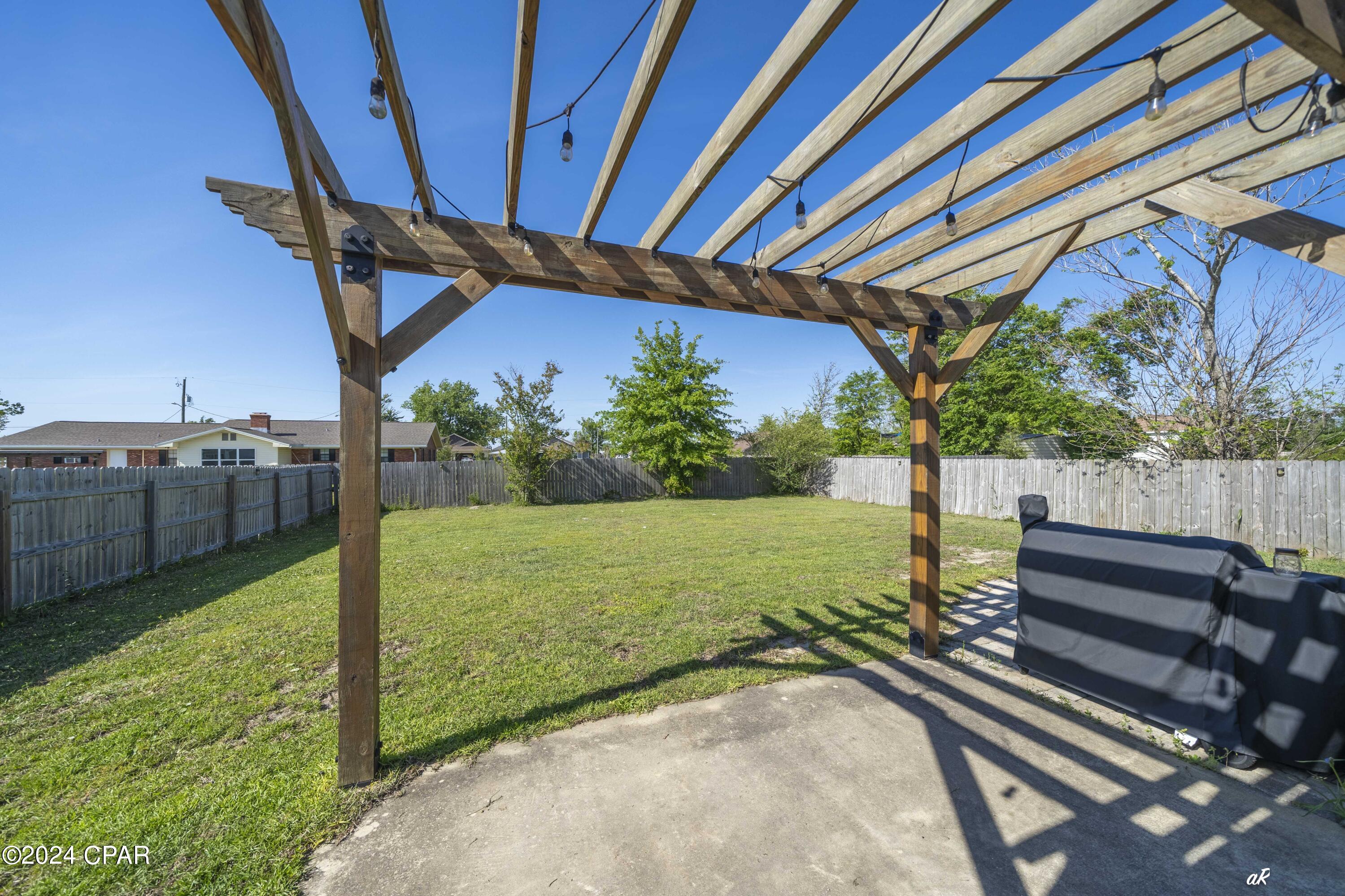 Hiland Park - Residential Lease