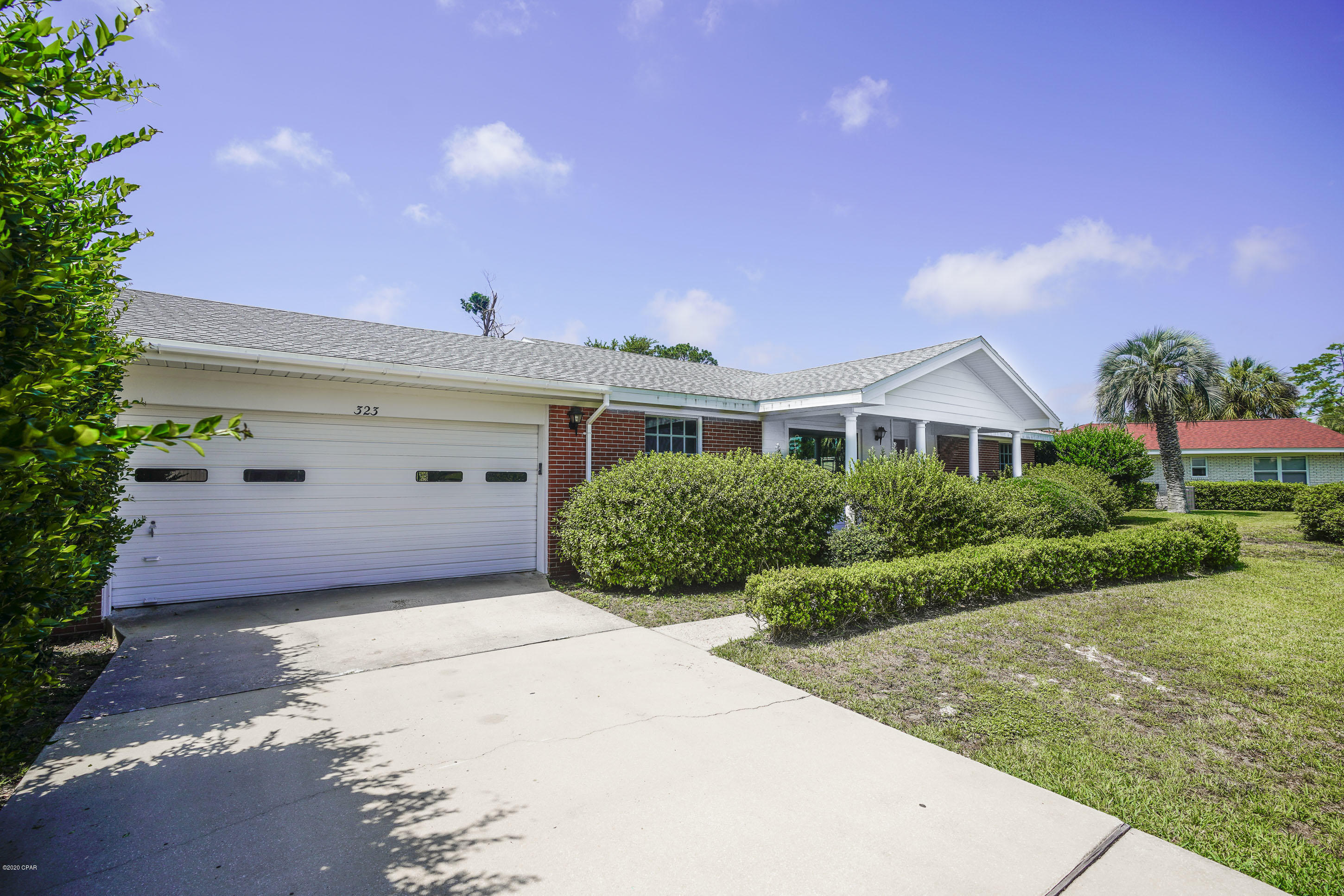Woodlawn Unit 4 - Residential Lease