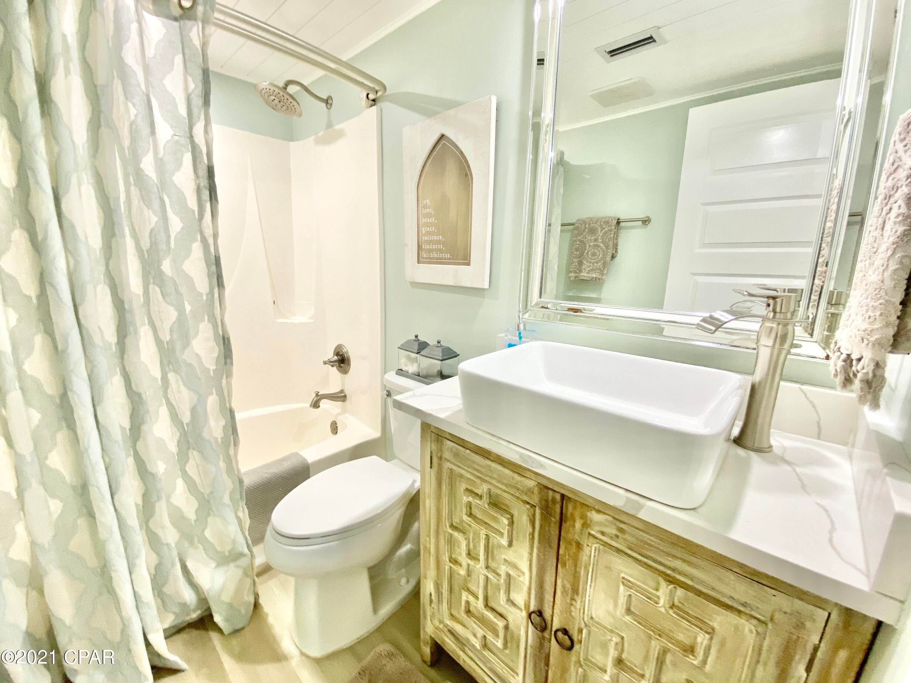 Aquavista Condo - Residential